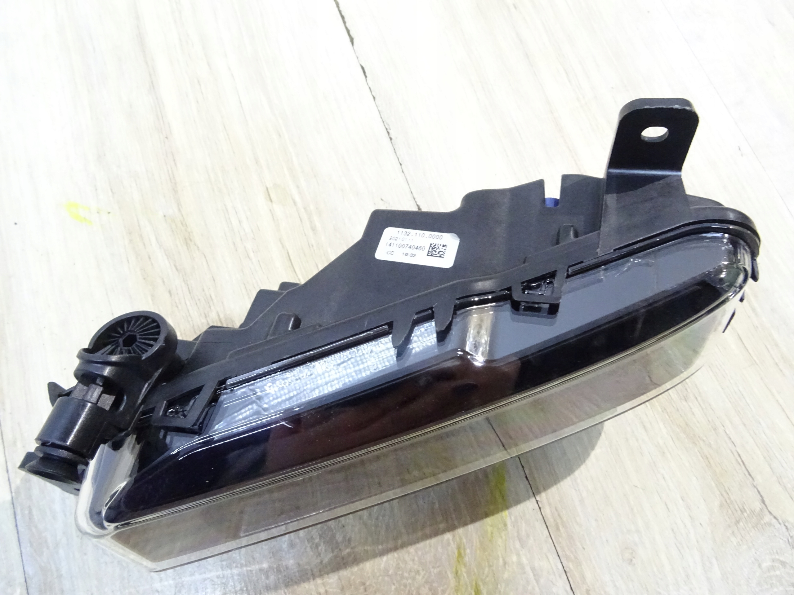 BMW G20 330e HALOGEN PRAWY PRZÓD 1132.110.0000 Strona zabudowy lewe + prawe