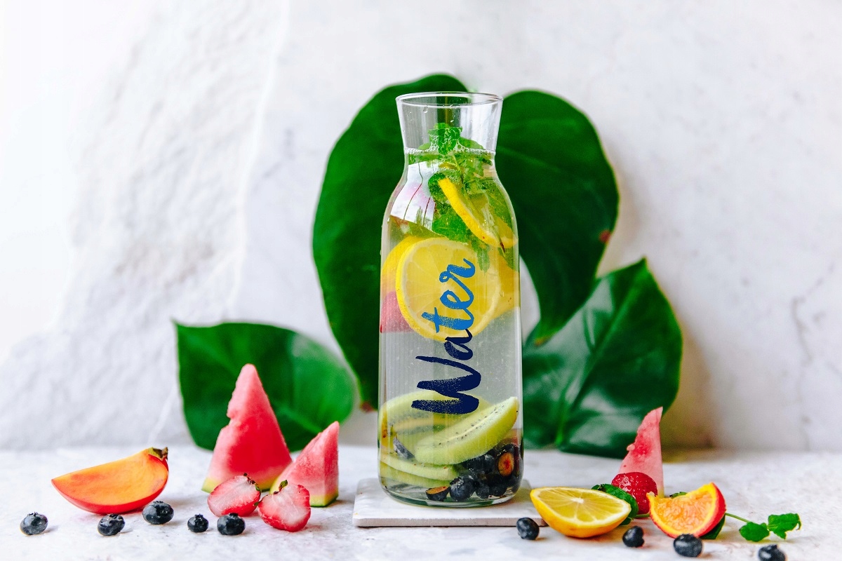 KARAFKA 1000ml 1,5L WATER NA WODĘ, SOK, NAPÓJ Pojemność 1 l