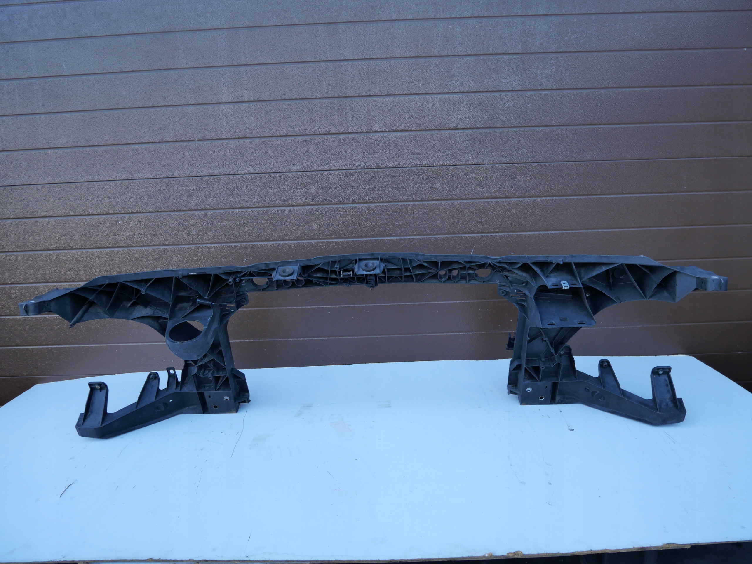 Mercedes Sprinter W906 pillar iron support panel for radiators A9068800003