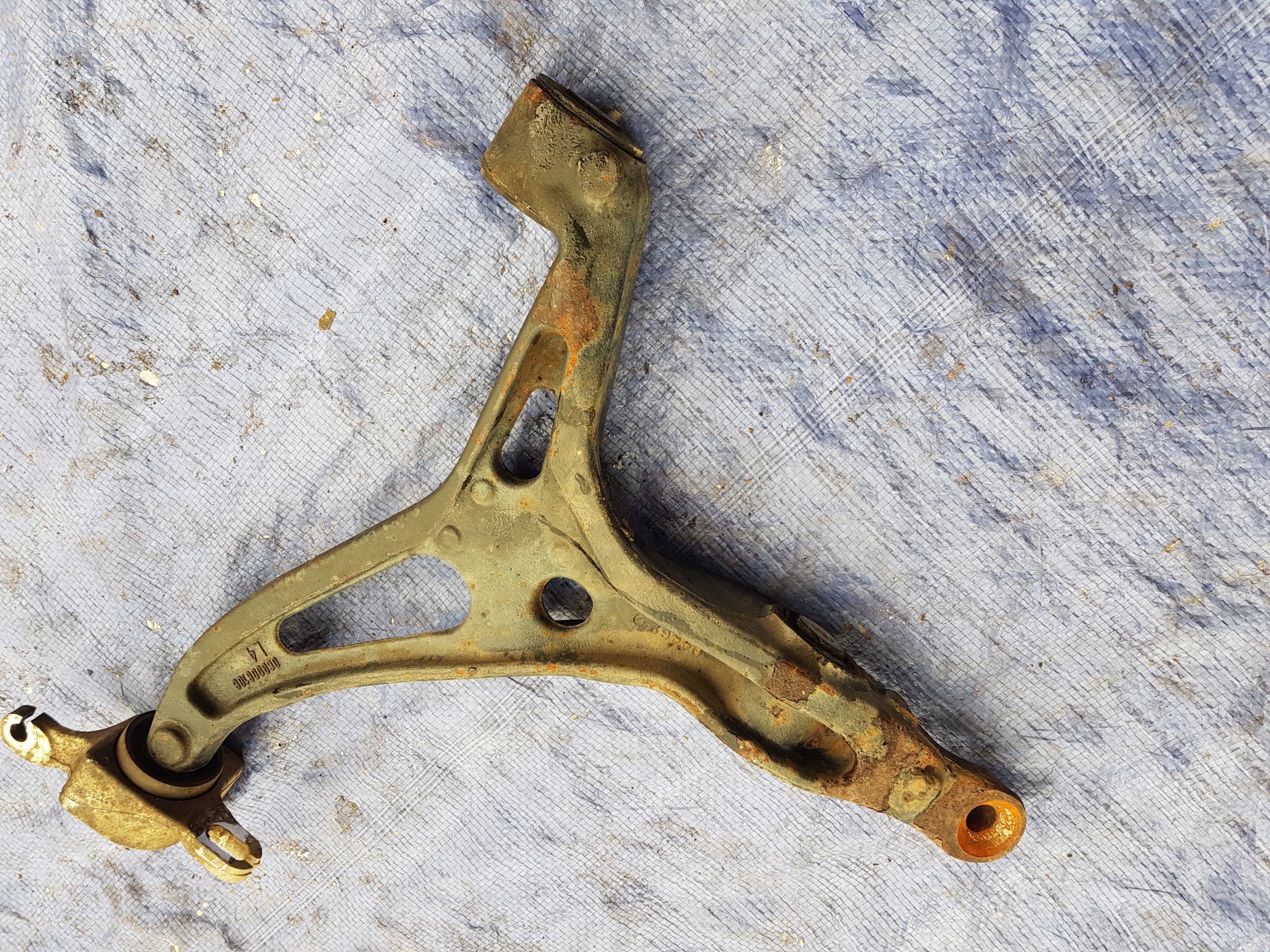 arm left lower front front MERCEDES W251