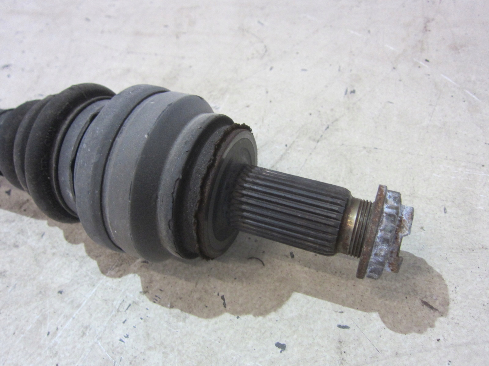 BMW F25 X3 semi-axis right left rear 7598032
