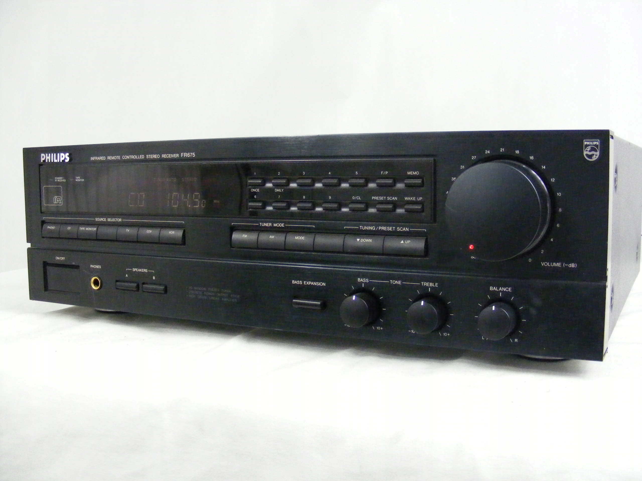 Amplituner PHILIPS FR-675