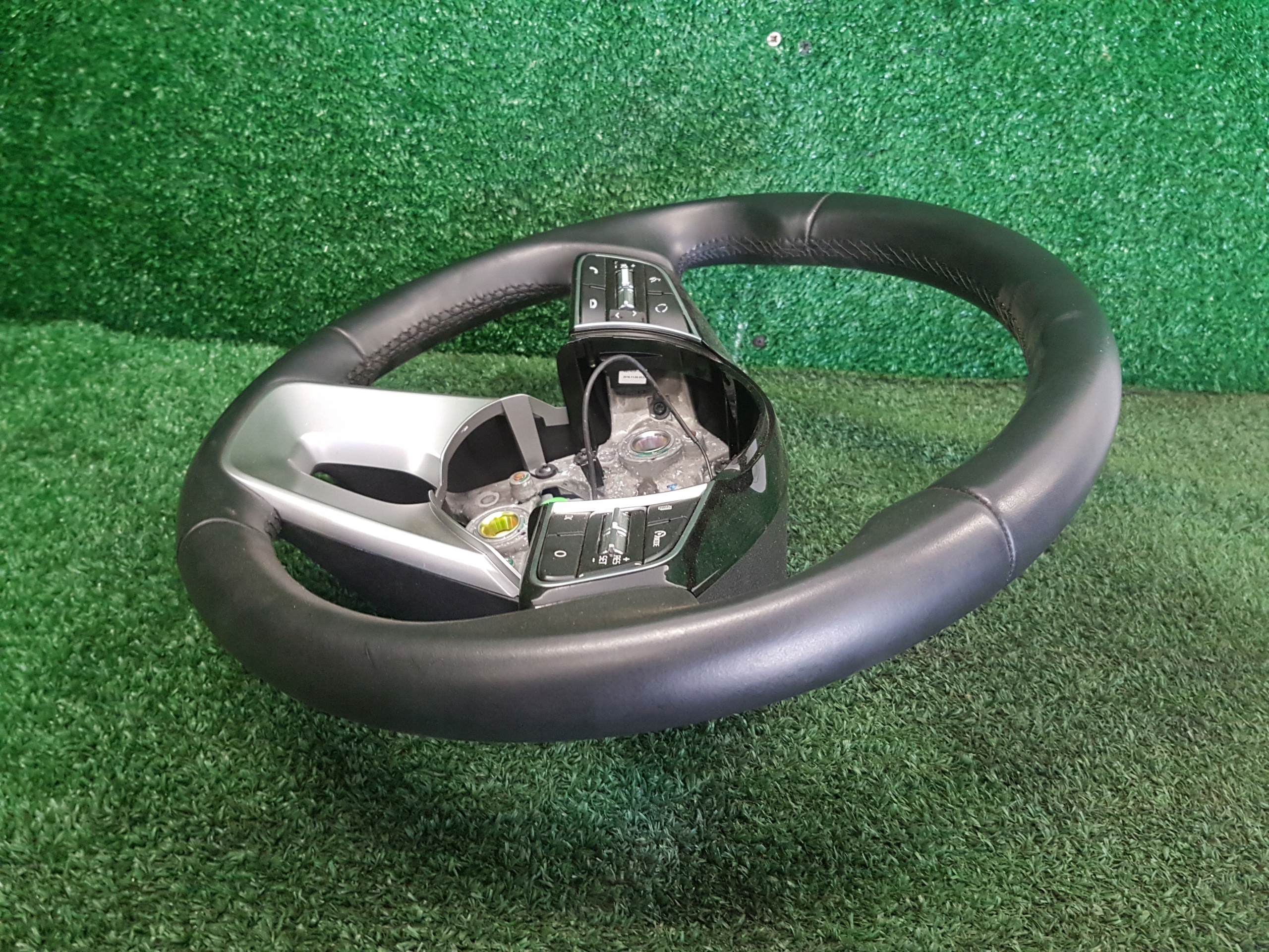 lenkrad KIA CEED III 56100-J7520CEP