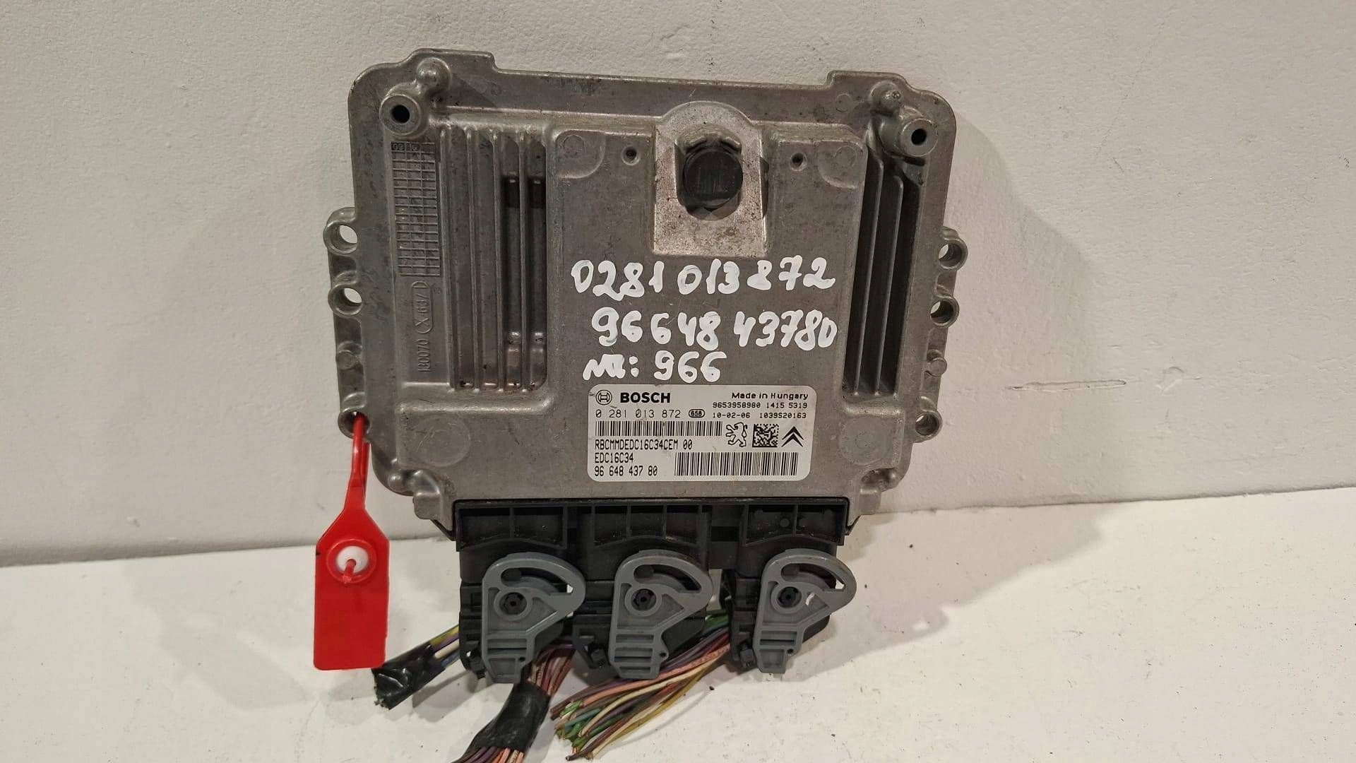 control unit of the engine computer 0281013872 Citroen Peugeot 1.6 HDI