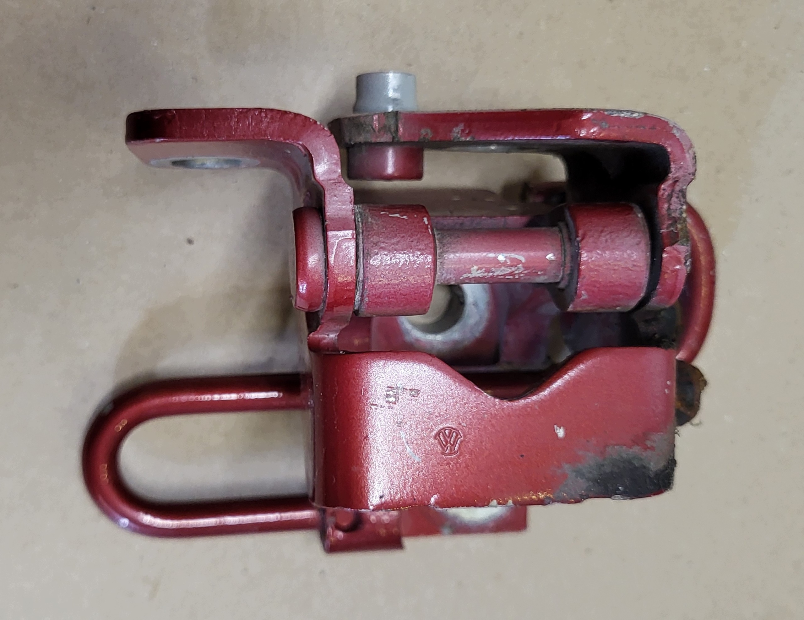 hinge door left rear part lower DOL VW GOLF V 1K4833411L red / claret