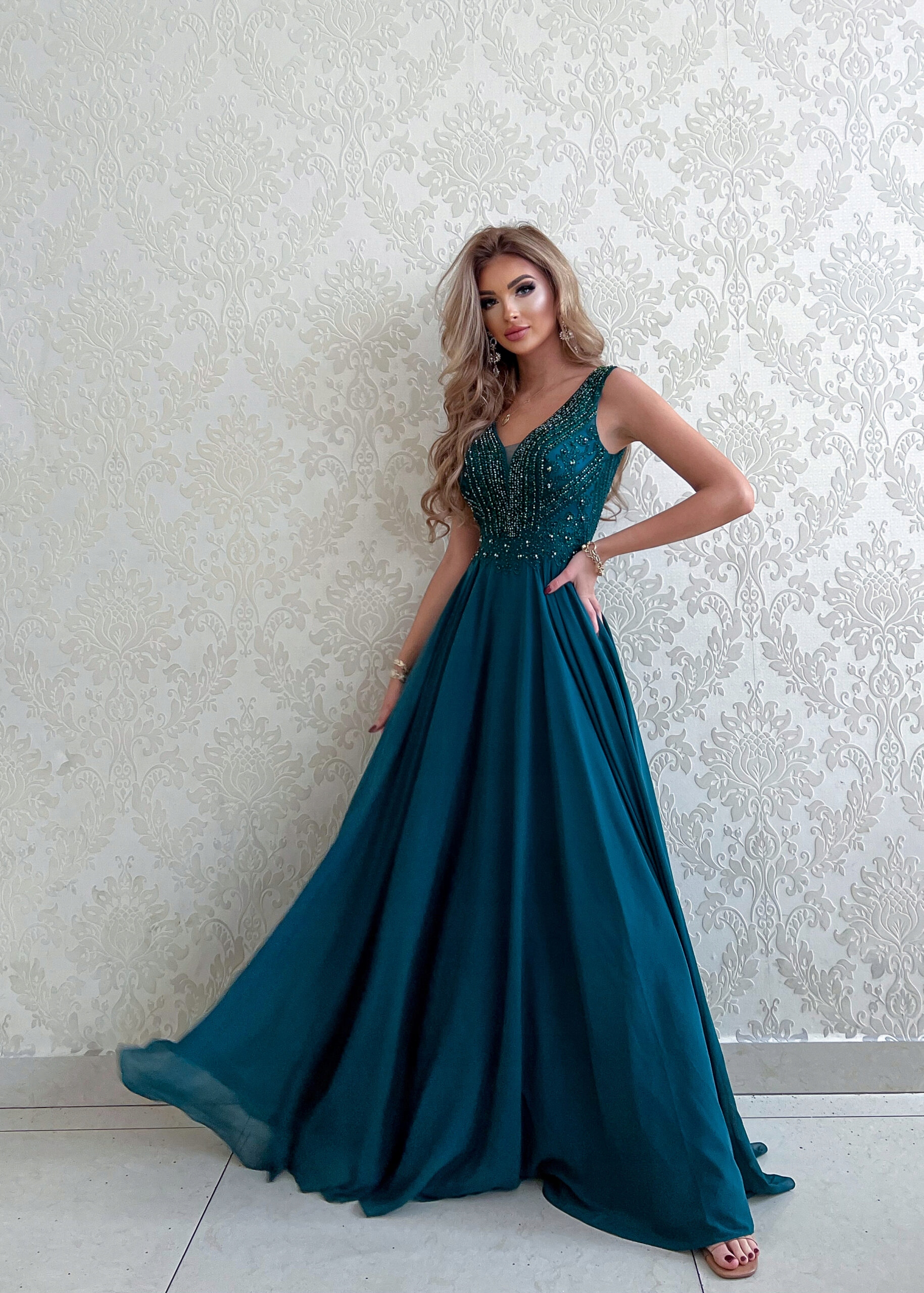 Šaty Na Svatební Hostinu Campari Dlouhá Zelená 34