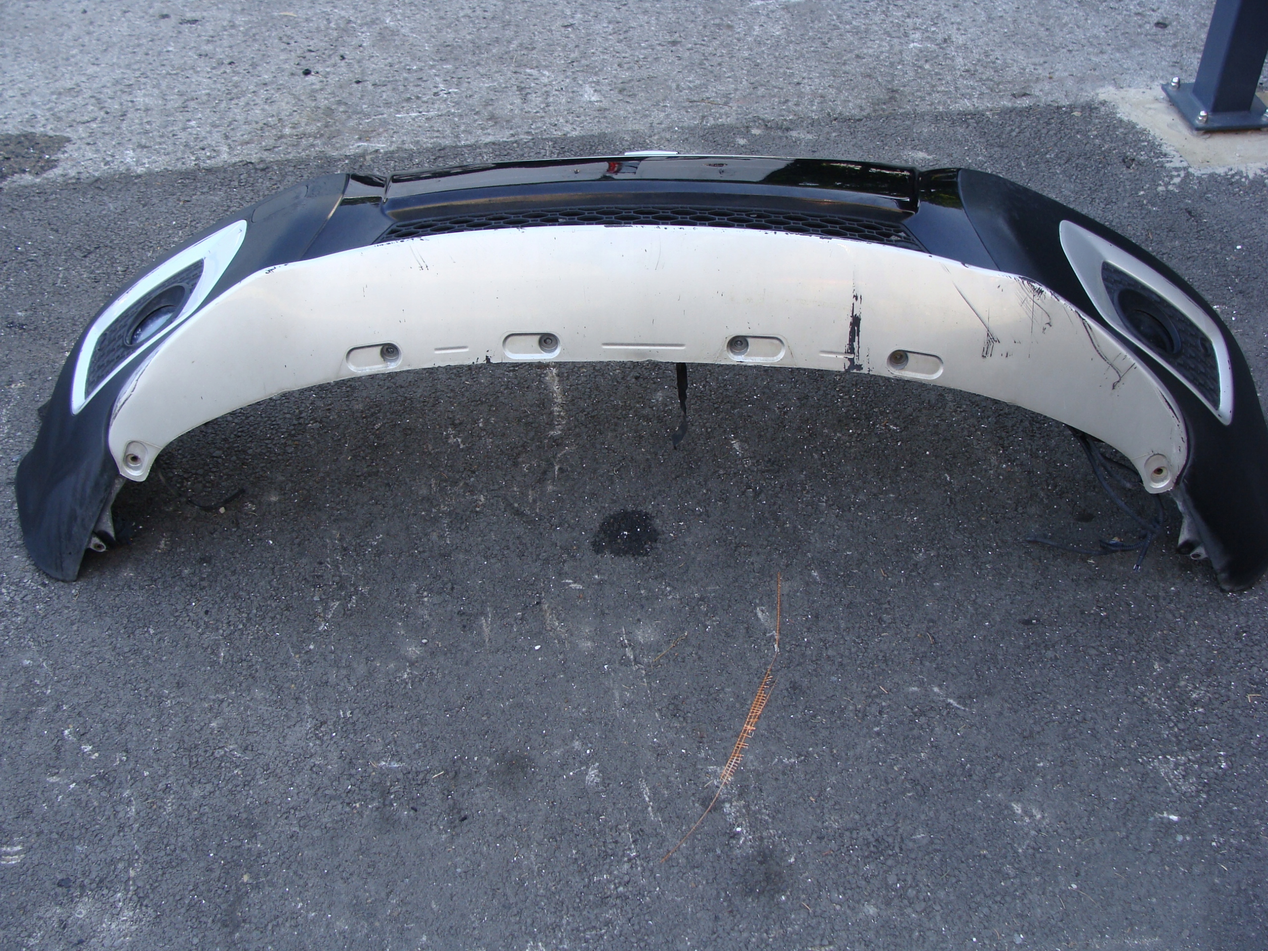 D8c93fe64d40a9614b78e8093f76