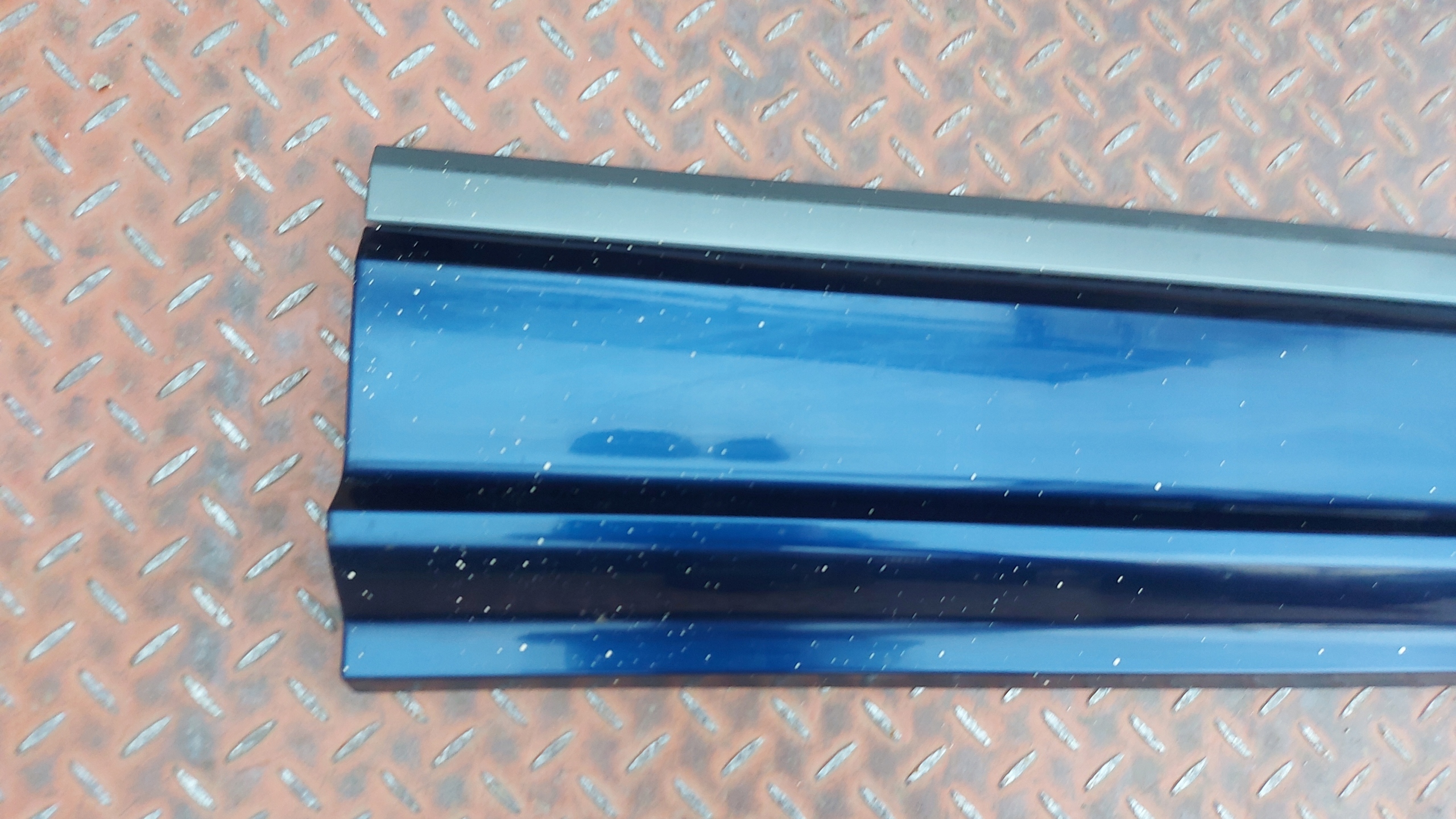 moulding door right right front AUDI Q7 19- S-LINE