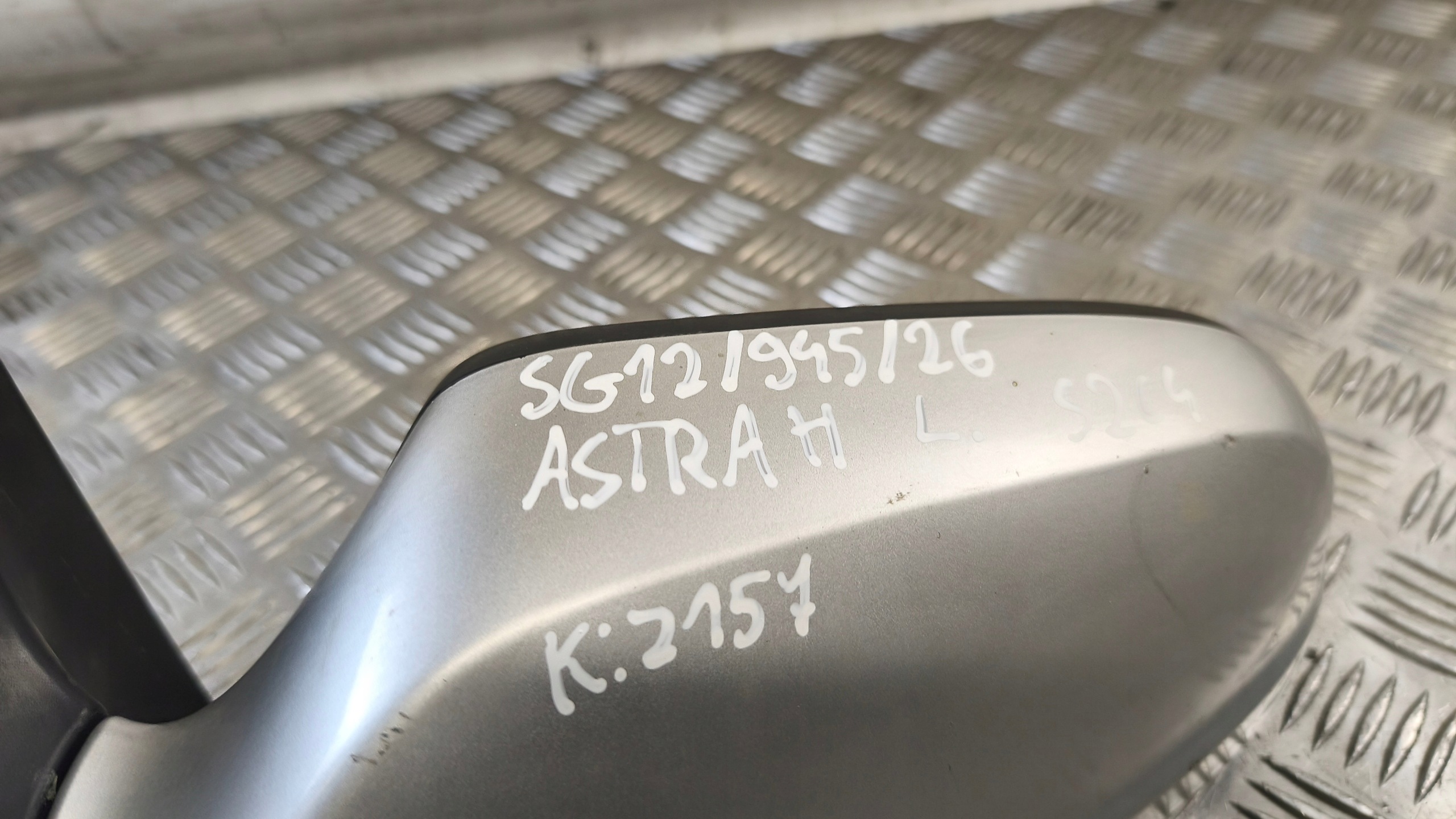 mirror left 5 PIN OPEL ASTRA H III 2005r 24462995 K: Z157