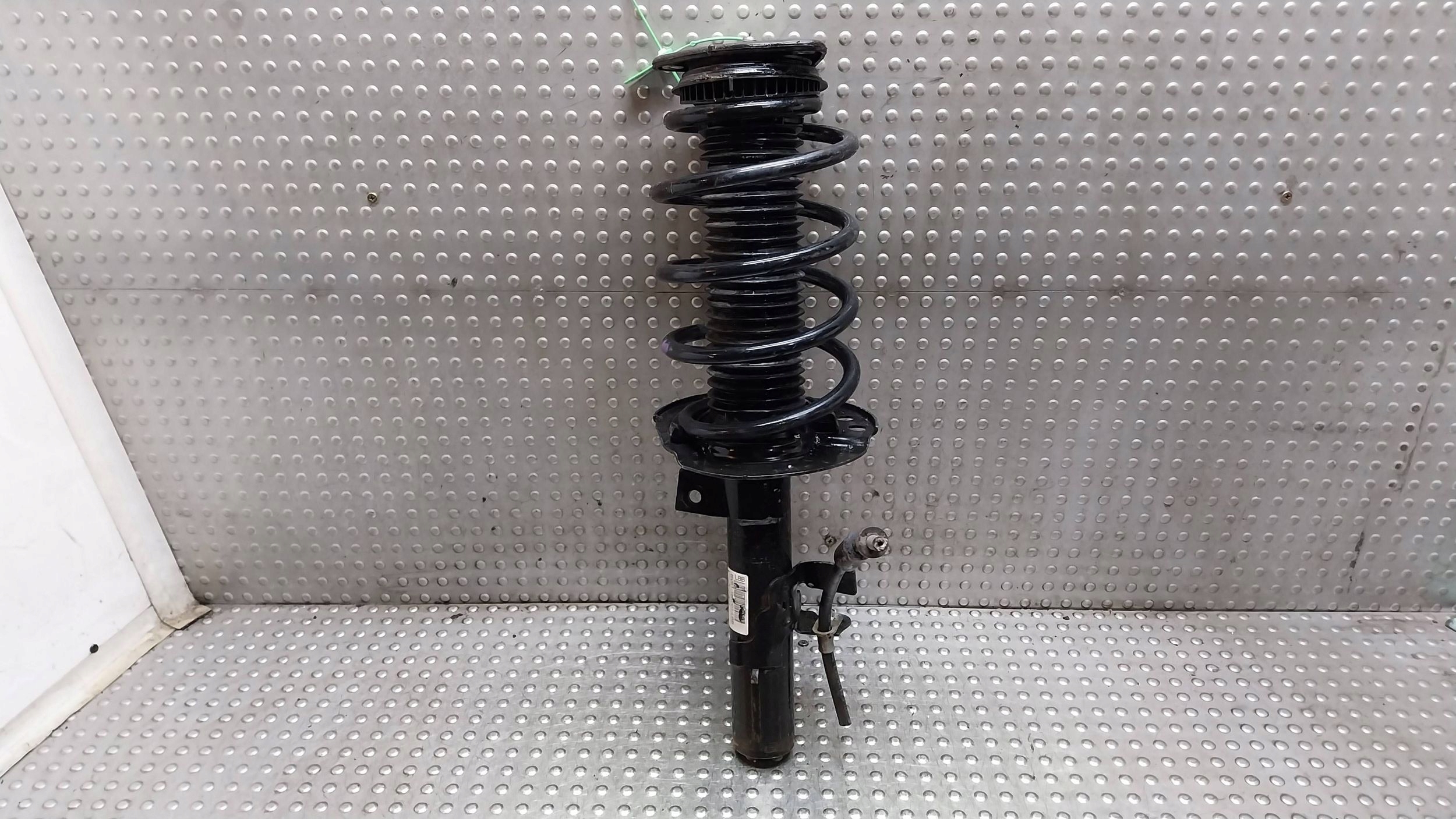 shock absorber left front BV61-18K001-LBB FORD FOCUS MK3 LIFT C-MAX MK2