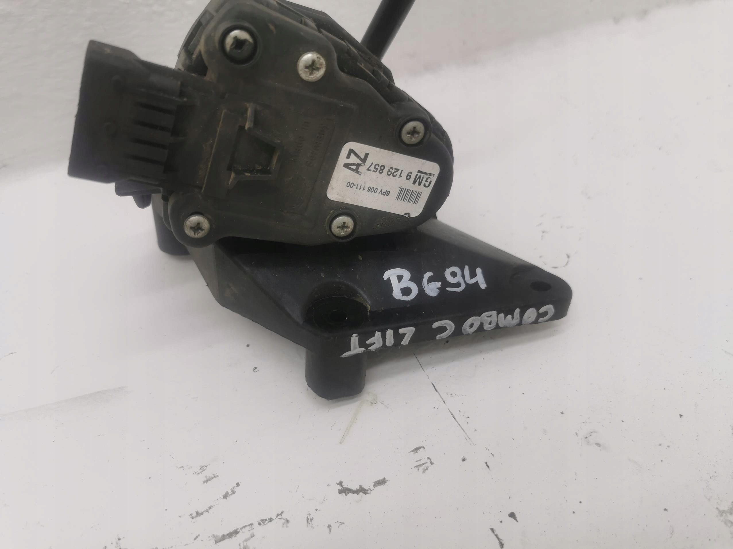 potentiometer Gas OPEL COMBO C 01-11 9129857AZ