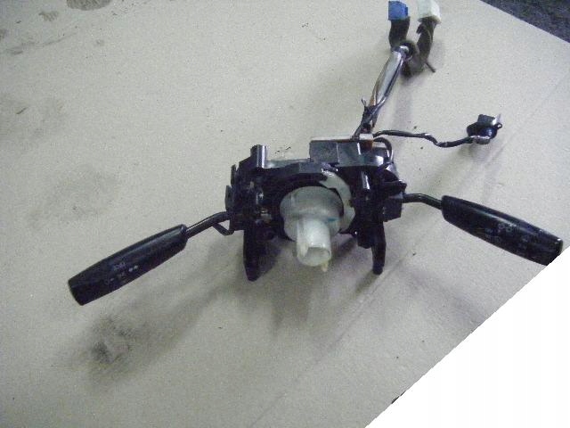 MAZDA 323 323P 1.5 98R PRZEŁĄCZNIKI POD KIEROWNICE