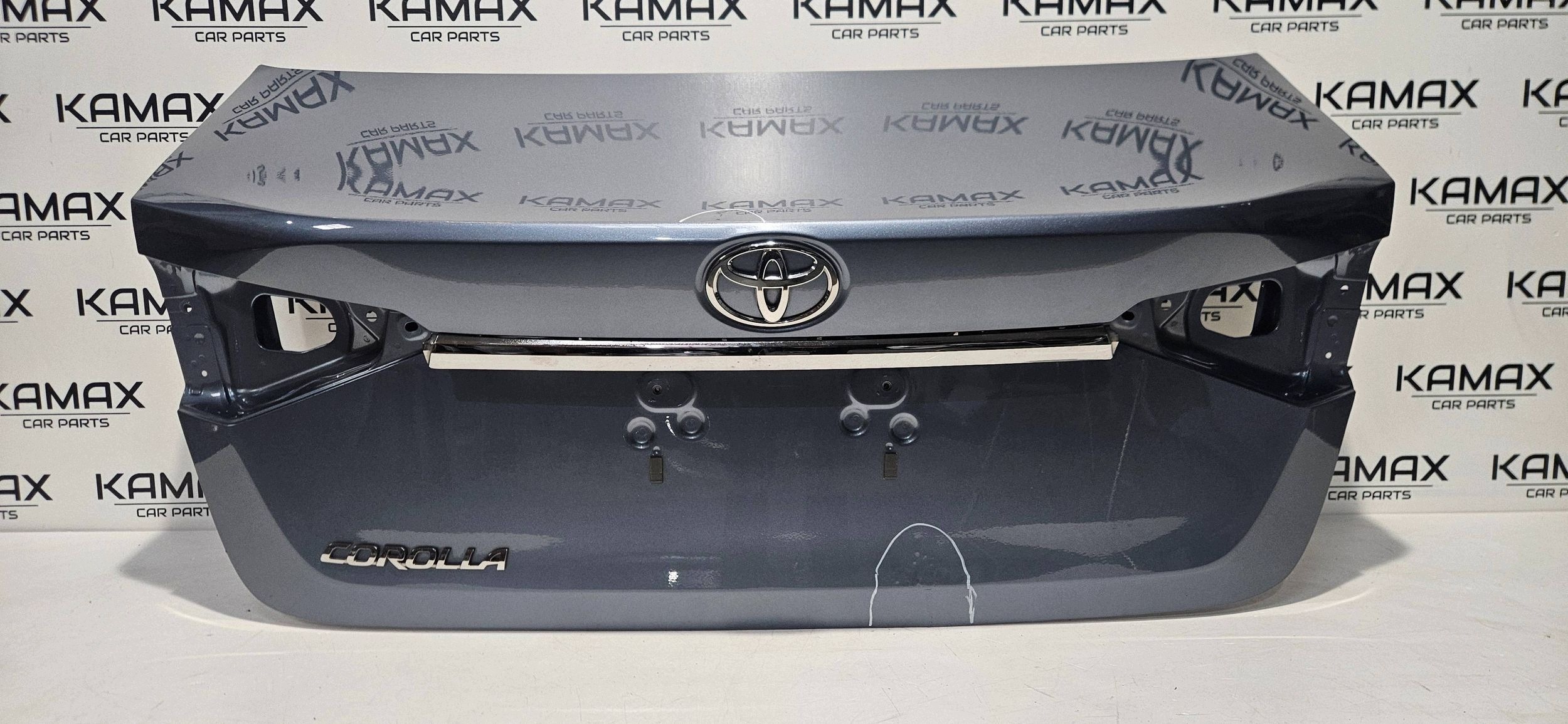 trunk door boot TOYOTA COROLLA E21 sedan 19- original