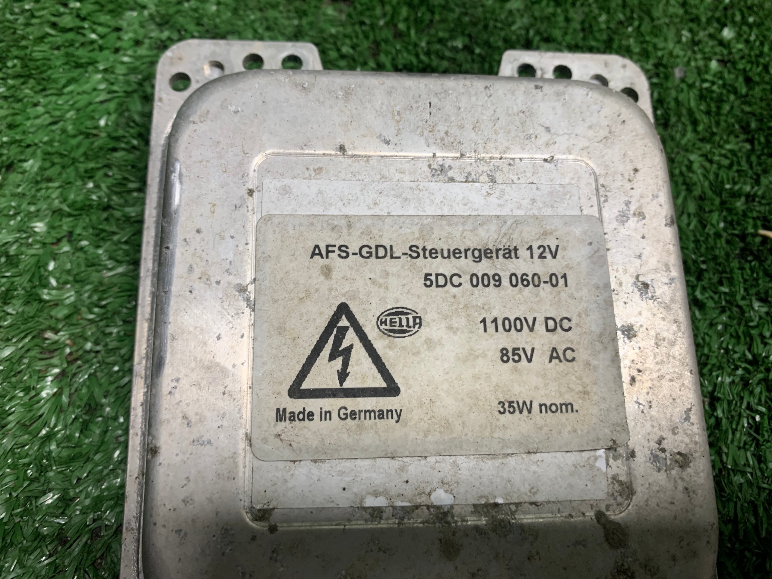 control unit lights module MERCEDES W211 W164 W251 W220 W219 5DC009060-01