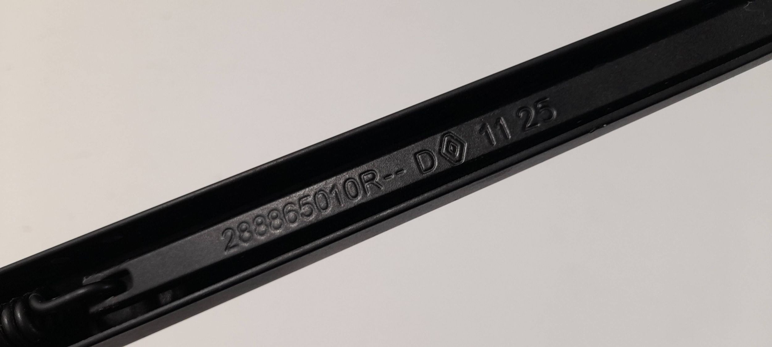 Renault Clio VI wiper arm windows 288813173R (RC22)