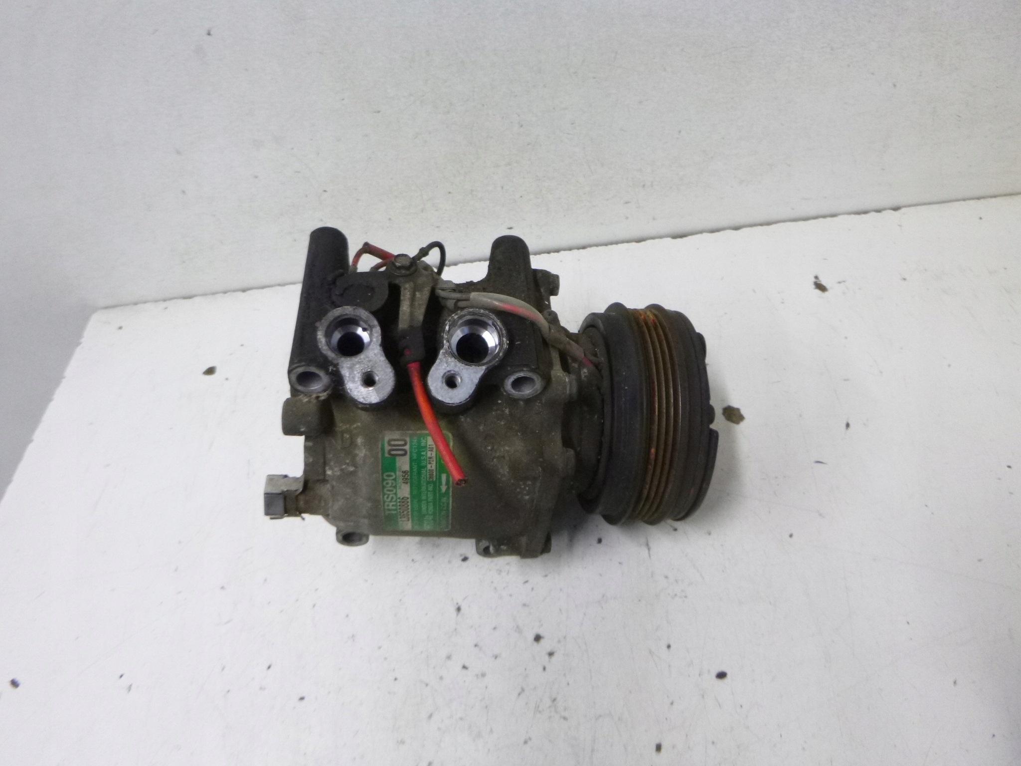 COMPRESSORE COMPRESSORE KLIMY HONDA CIVIC VI 1.4 98R.