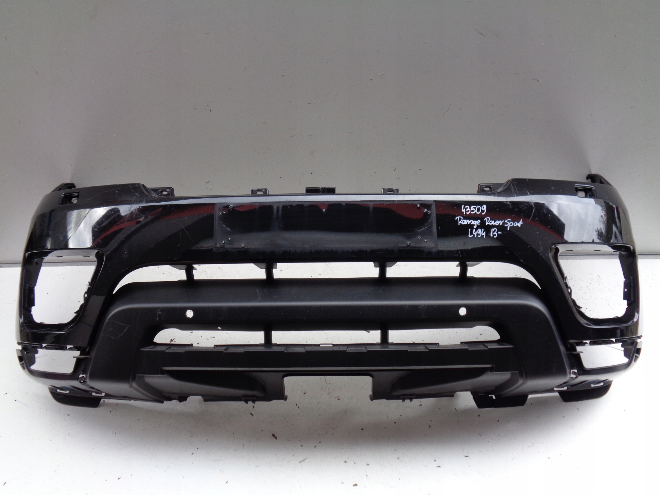 front bumper RANGE ROVER SPORT L494 13- NR 43509