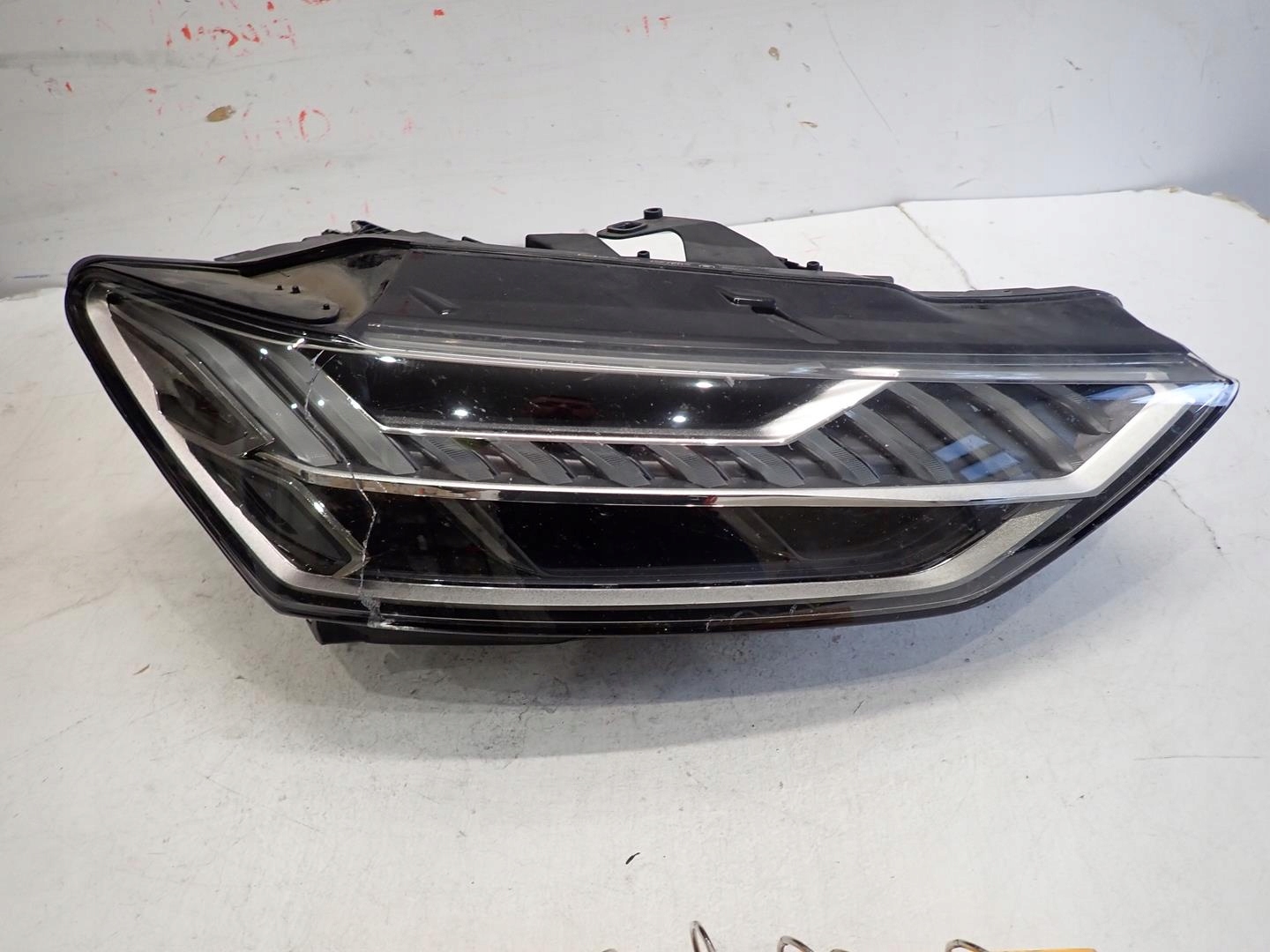 light front front right AUDI A7 2018- FULL LED MATRIX 4K8941036F