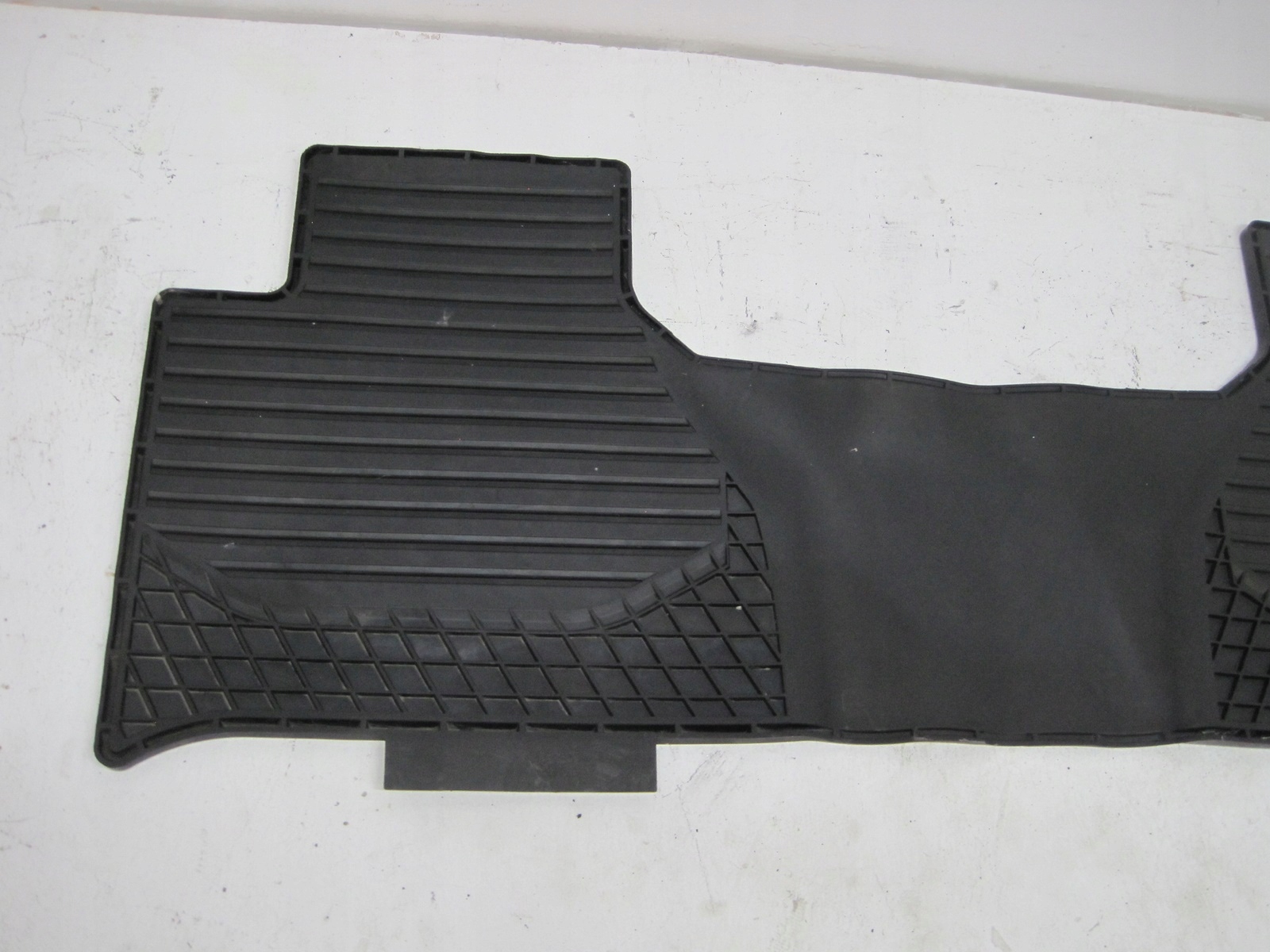 mat carpet rubber Mercedes X-Klasa 18r A4706801700
