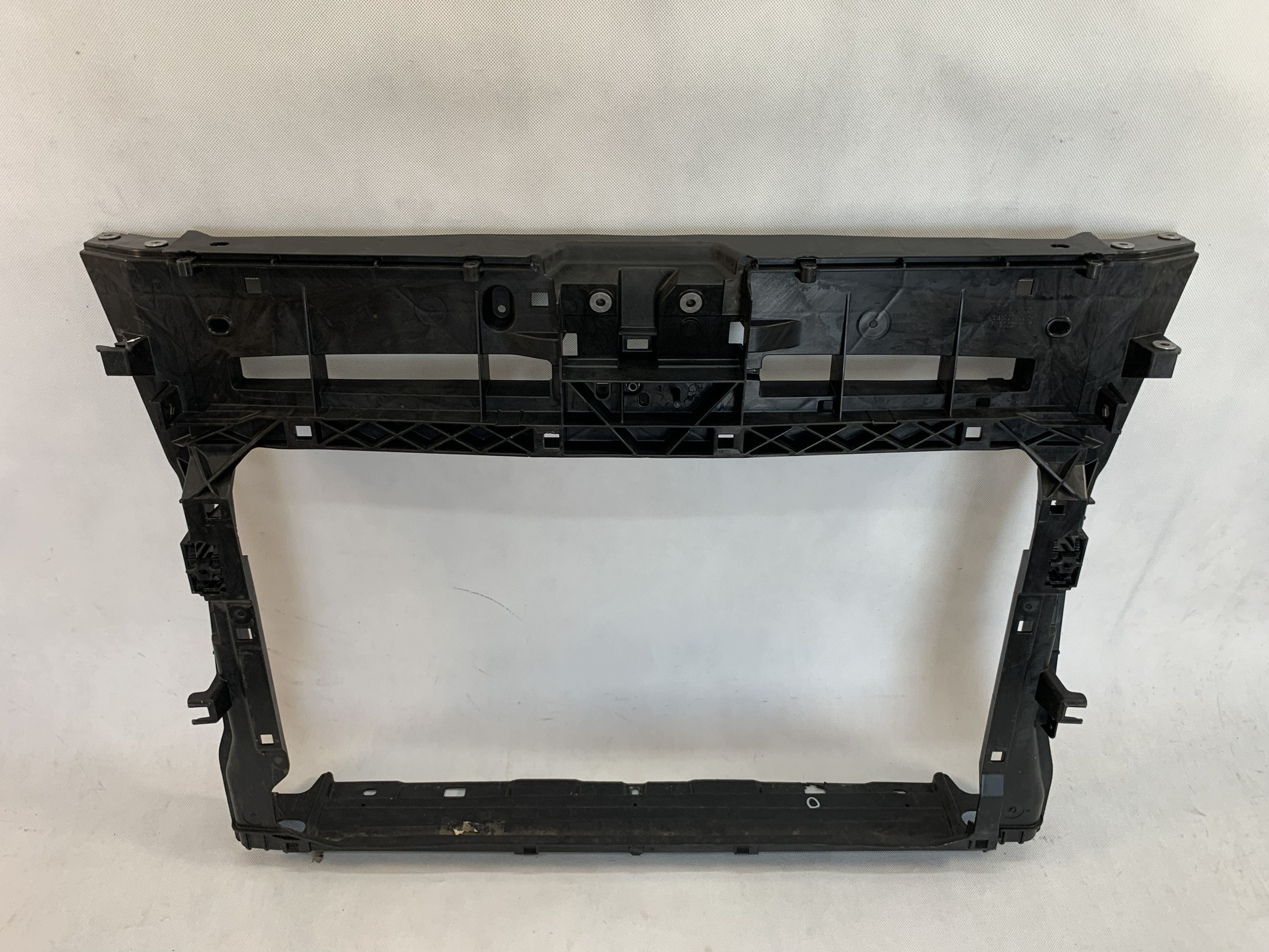 support panel for radiators pillar iron Skoda Karoq 17r 57A805588J 07.26