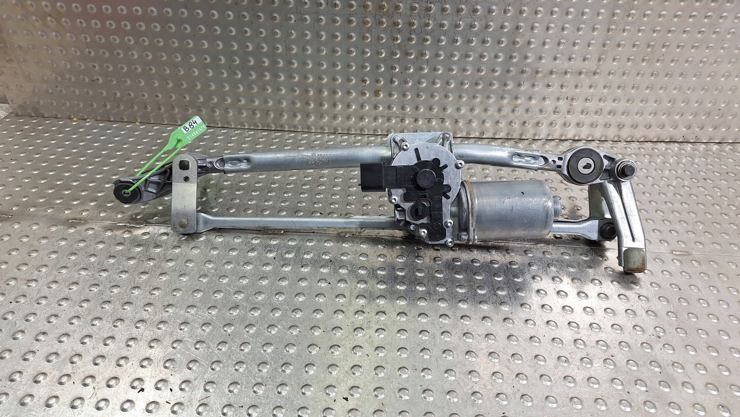Gestänge Motor Wischer vorne 6978263 BMW 3 E90 E91 E92 E93 EUROPA