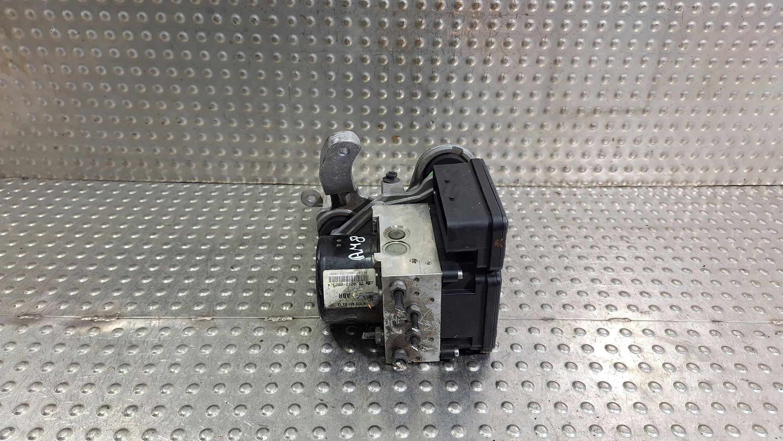 pump control unit ABS A1729014100 A1724314312 MERCEDES C W204 LIFT