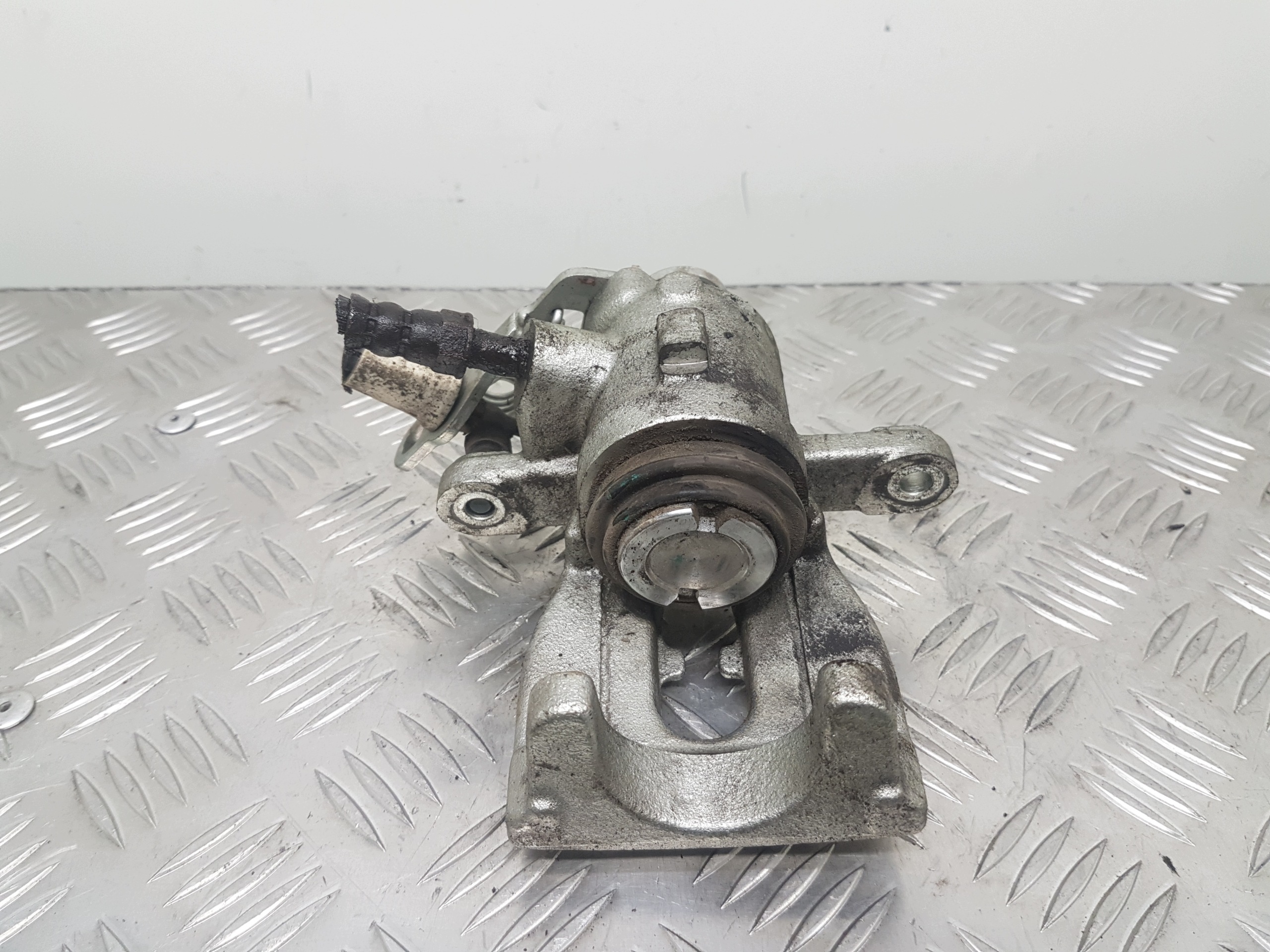 caliper brake right rear part rear FORD MONDEO MK 4