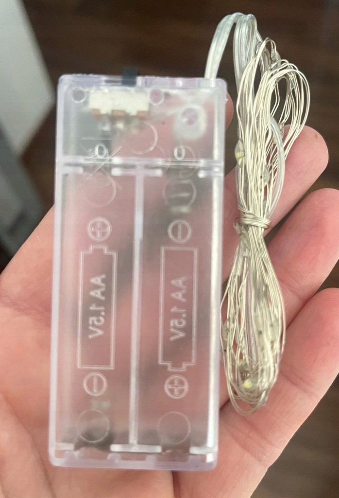 Lampki 20 LED drucik białe zimne na baterie Marka RAV