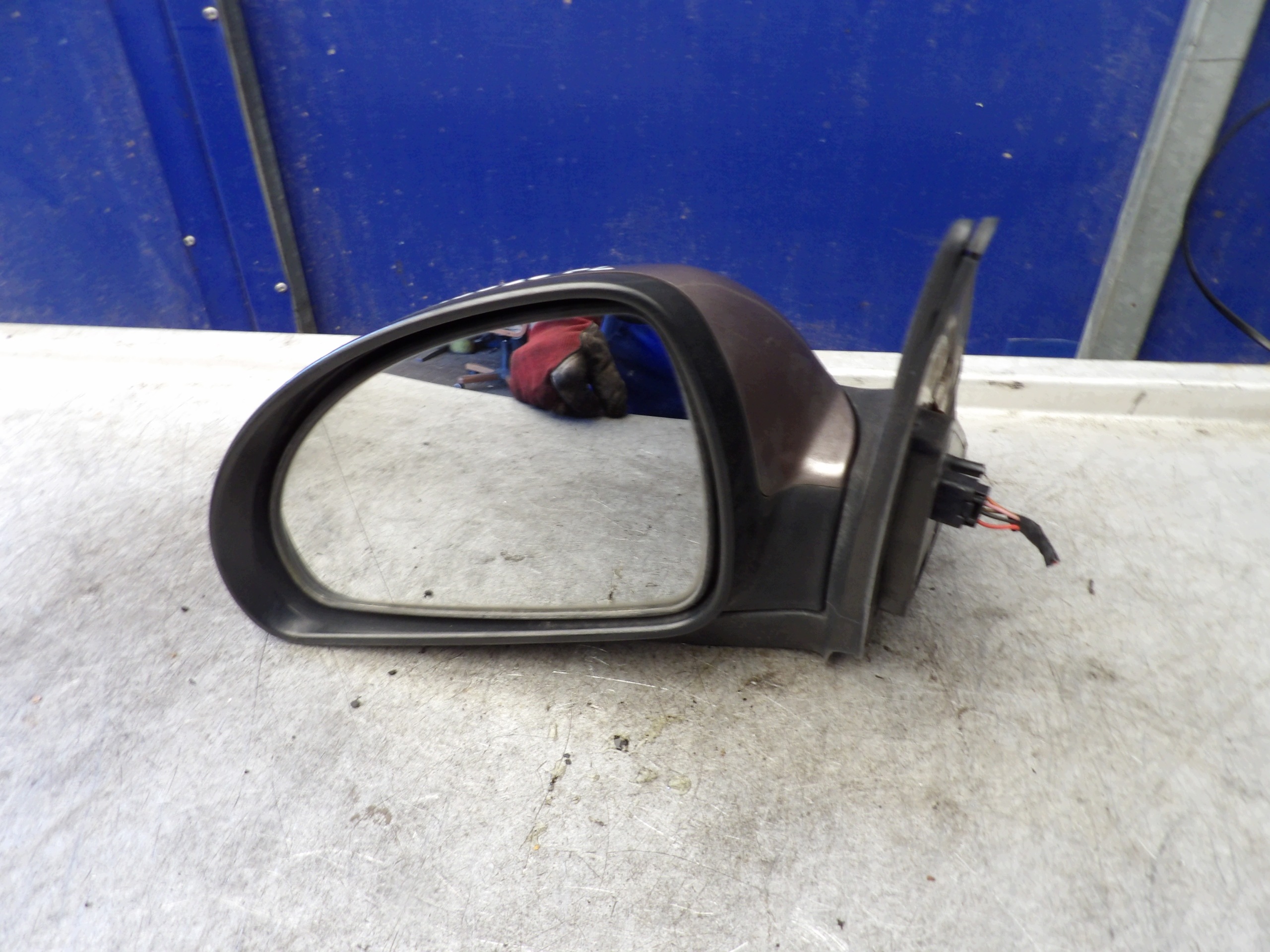 Kia Ceed and 1,6 -122 km mirror left 5 vertical 8Q