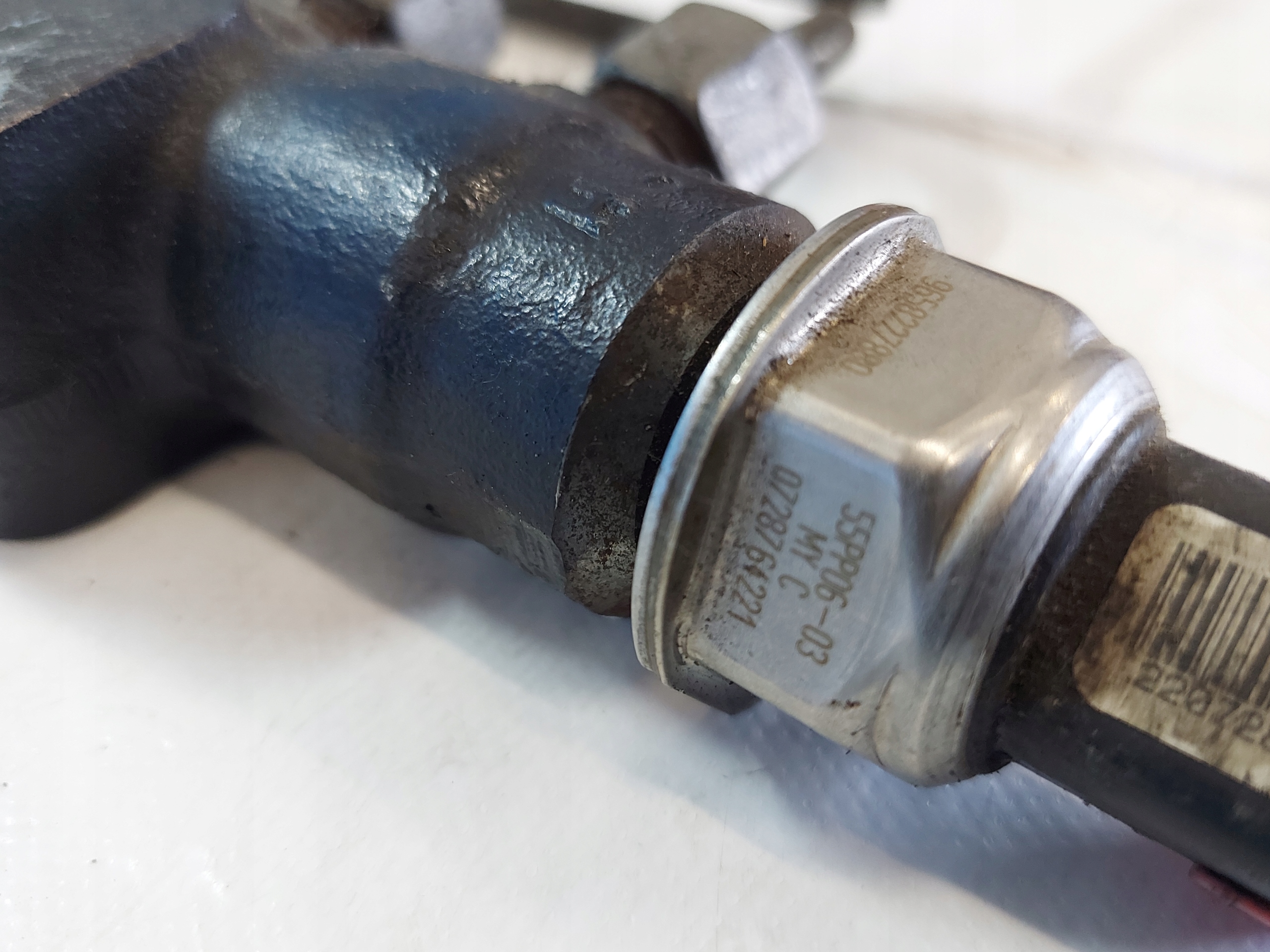 Rampe injection CITROEN C2 1.4 HDI 9654592680