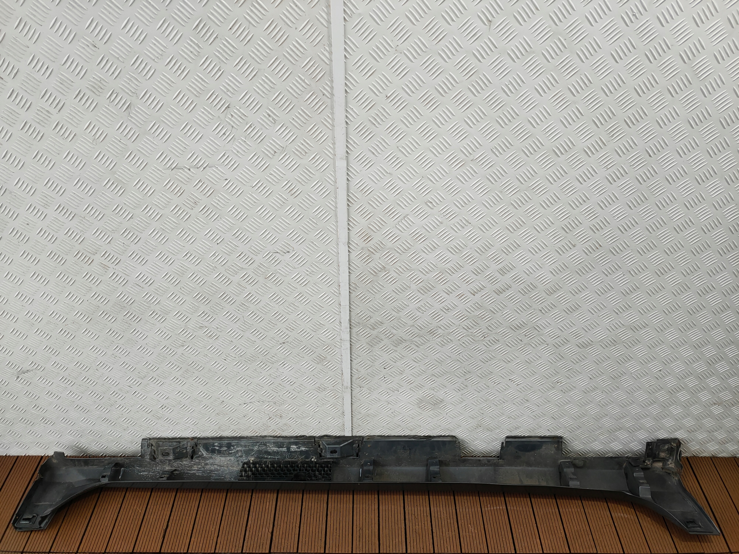 HONDA CIVIC X 17-21 HB moulding threshold left colour NH737M