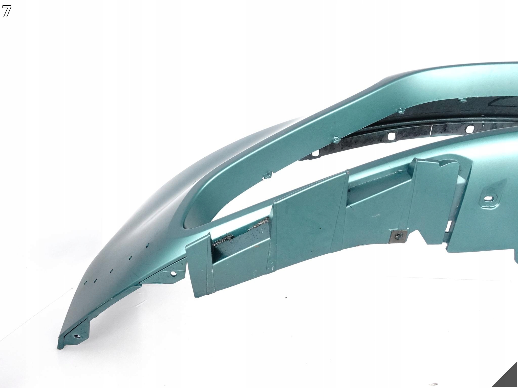 ASTON MARTIN VANTAGE II (2 GENERACJA) 18-24 COUPE F1 EDITION bumper front