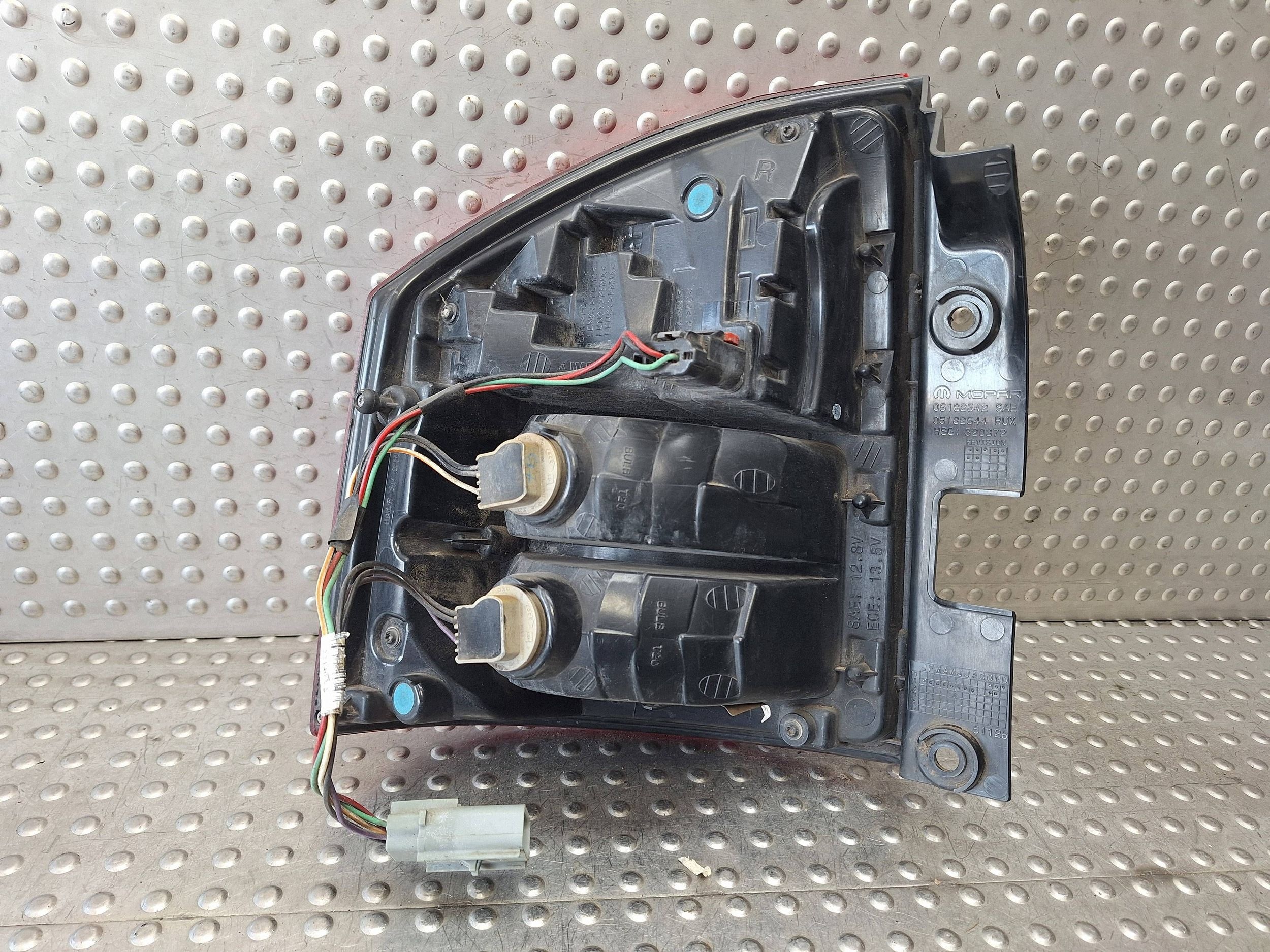 light rear part right JEEP COMPASS and LIFT 14-17 EU 05182542
