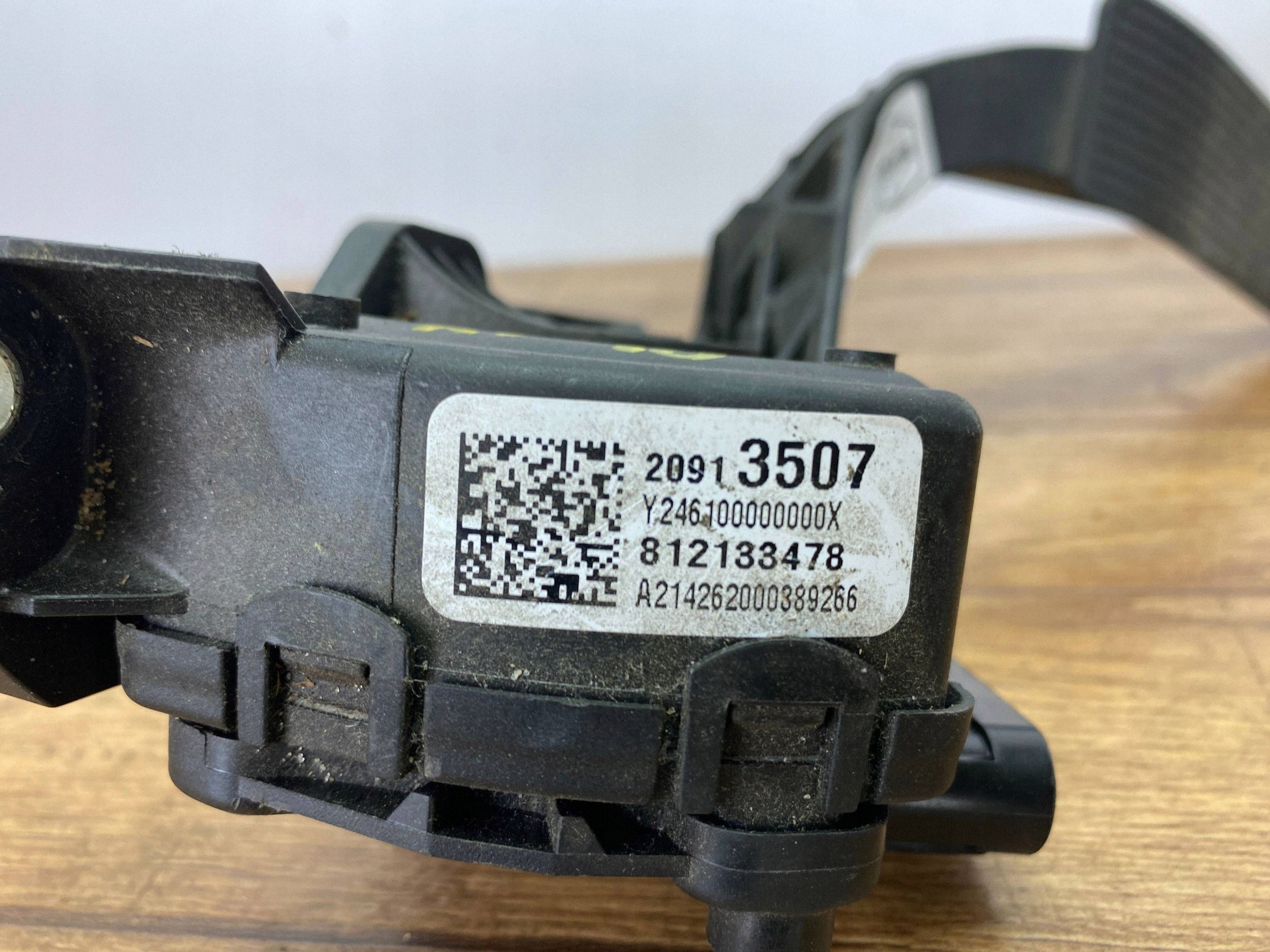 Gaspedal potentiometer Cadillac Escalade IV 2015+