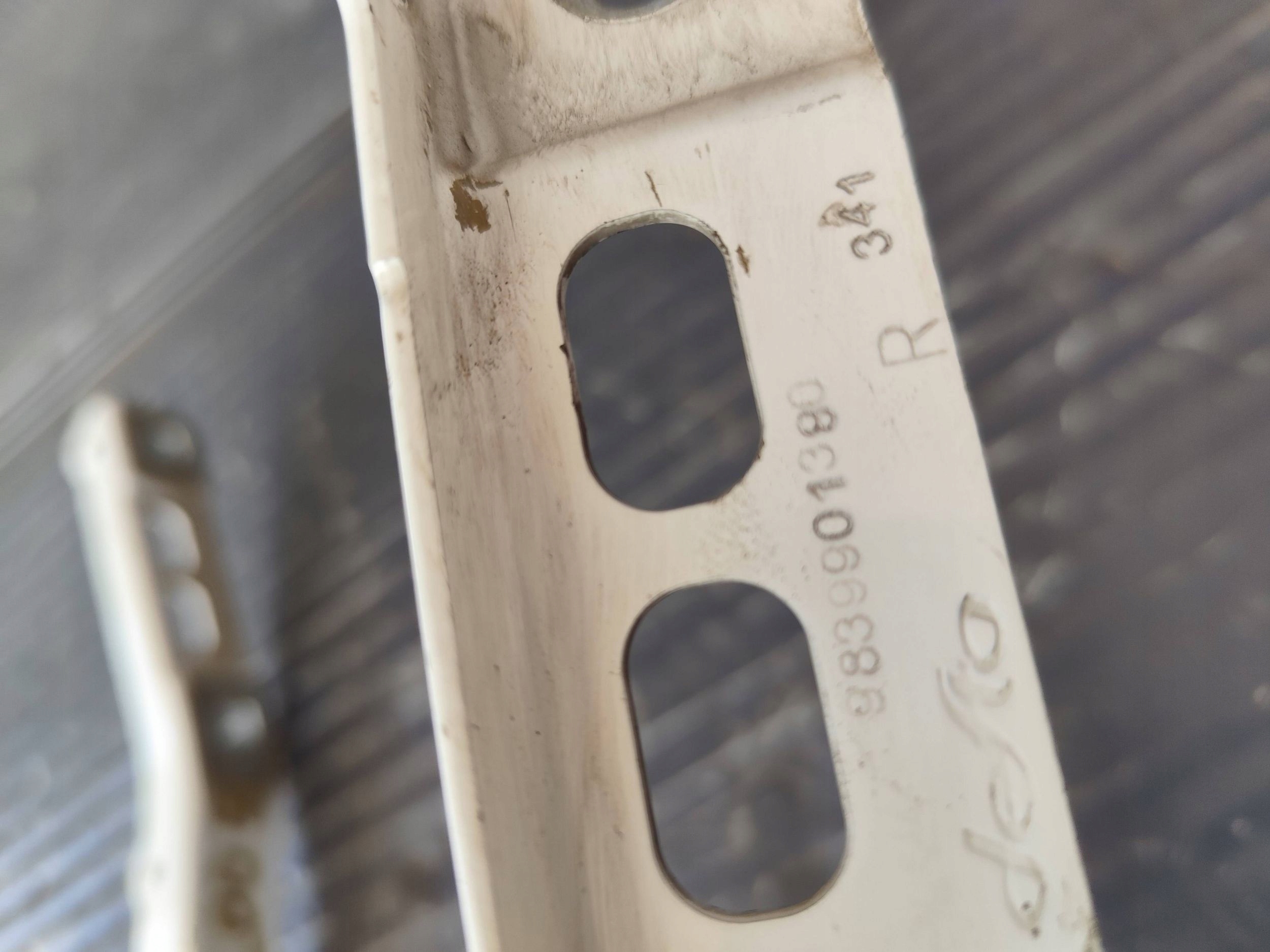 PEUGEOT 2008 II hinge bonnet hinges KOMPLET