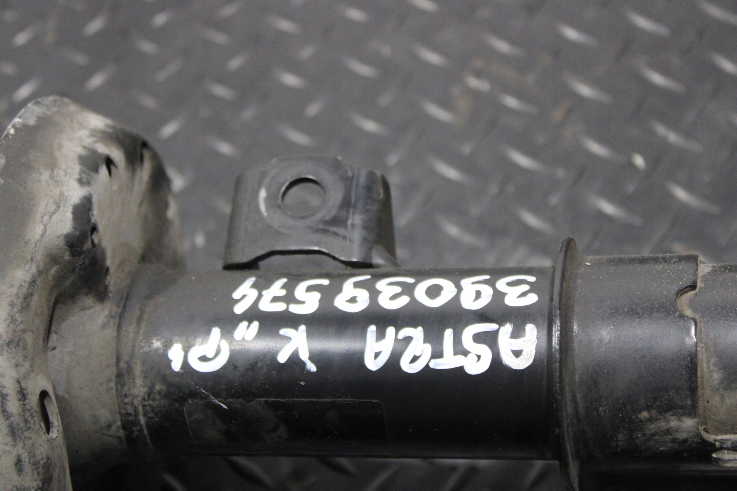 shock absorber McPherson right front OPEL ASTRA K V 5 39039574