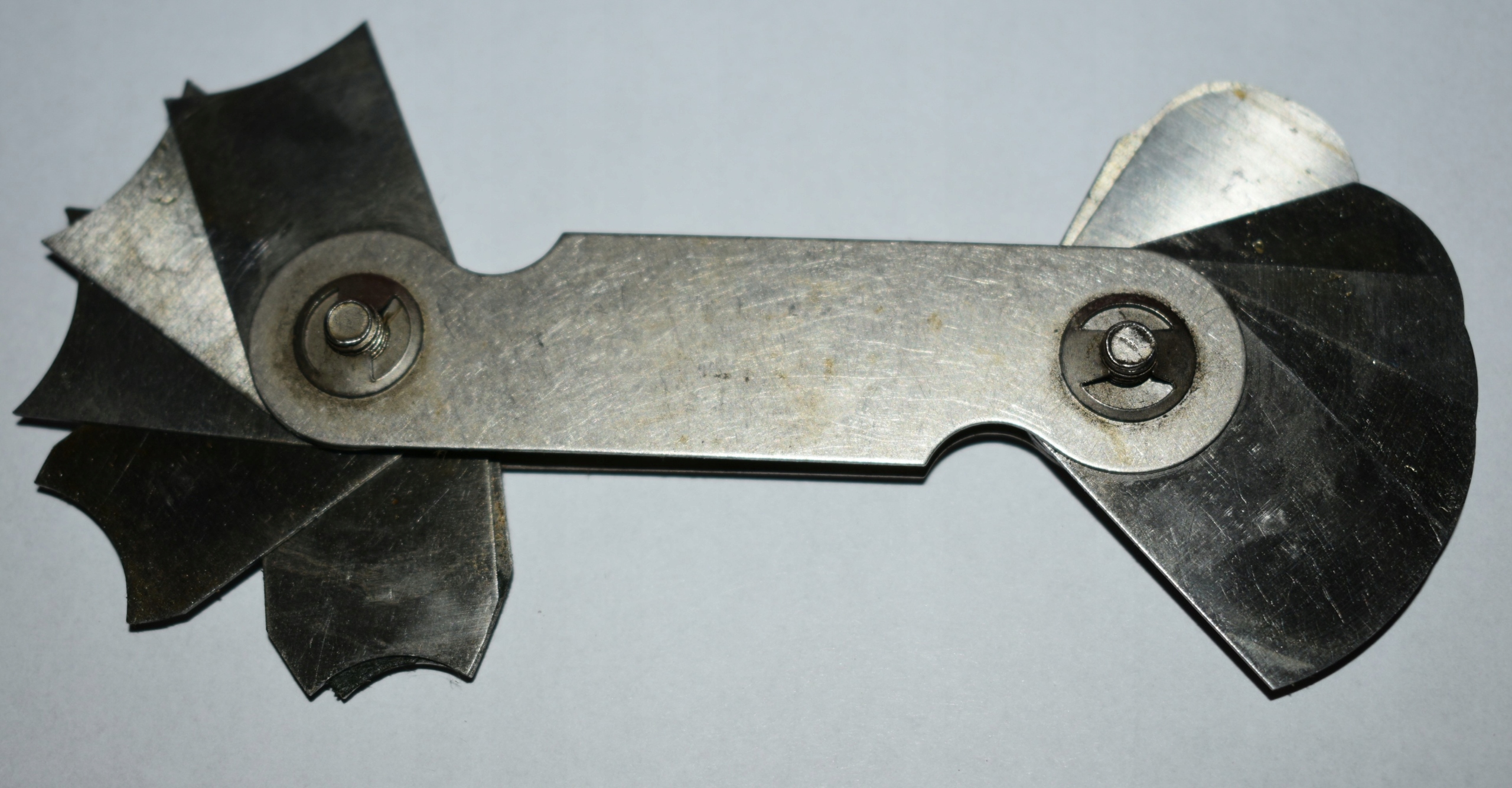 Promieniomierz listkowy wzornik promieni R=8-25 mm Marka bez marki