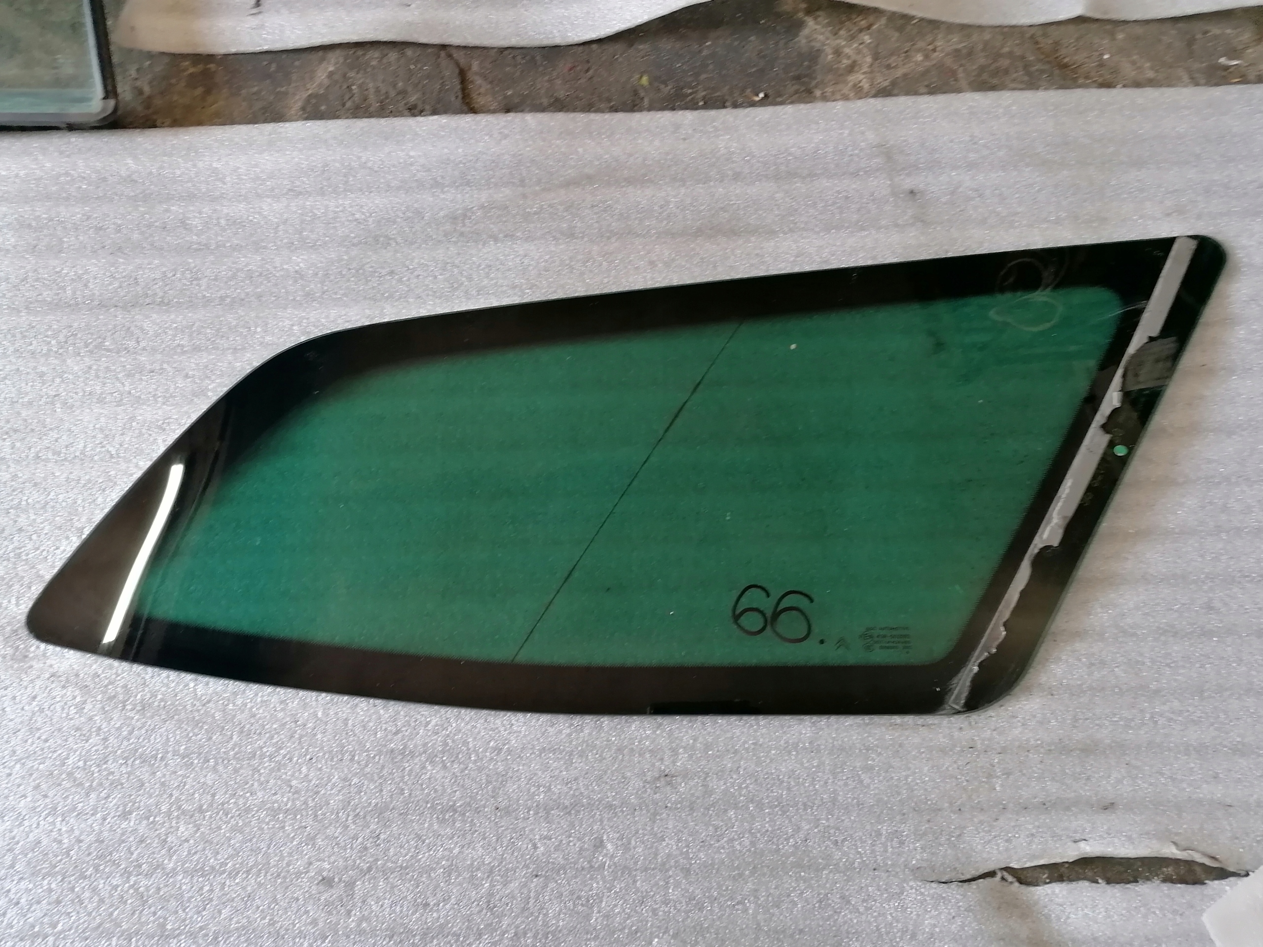 66 SZYBA BOCZNA CITROEN C5 III