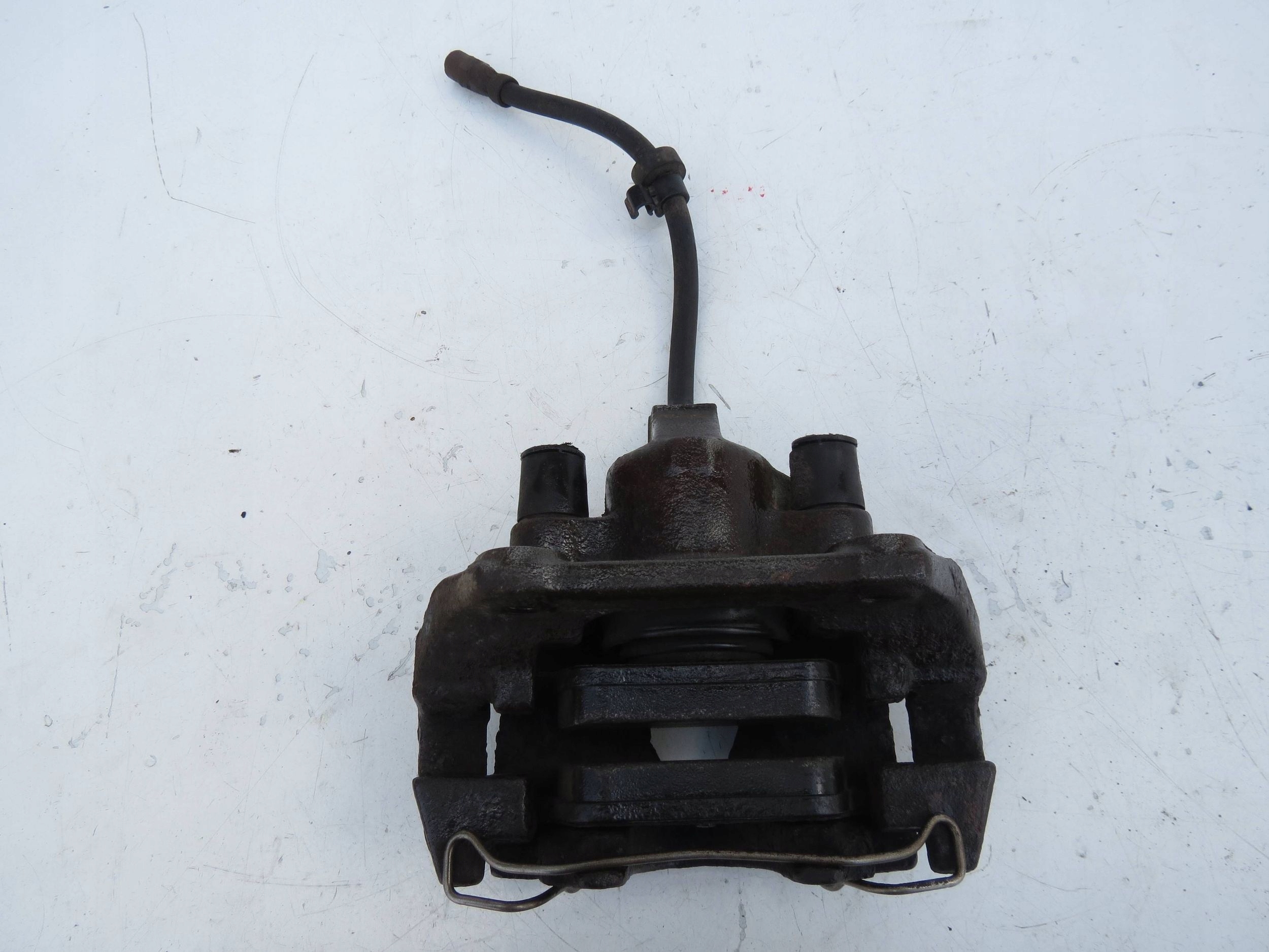 caliper brake right VOLVO S60 and 2.4 B 140KM R5 2001r