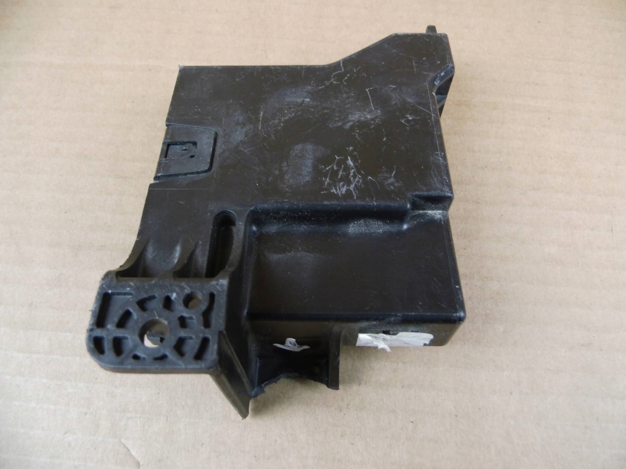 Toyota Yaris II module control unit 886500D260 88650-0D260