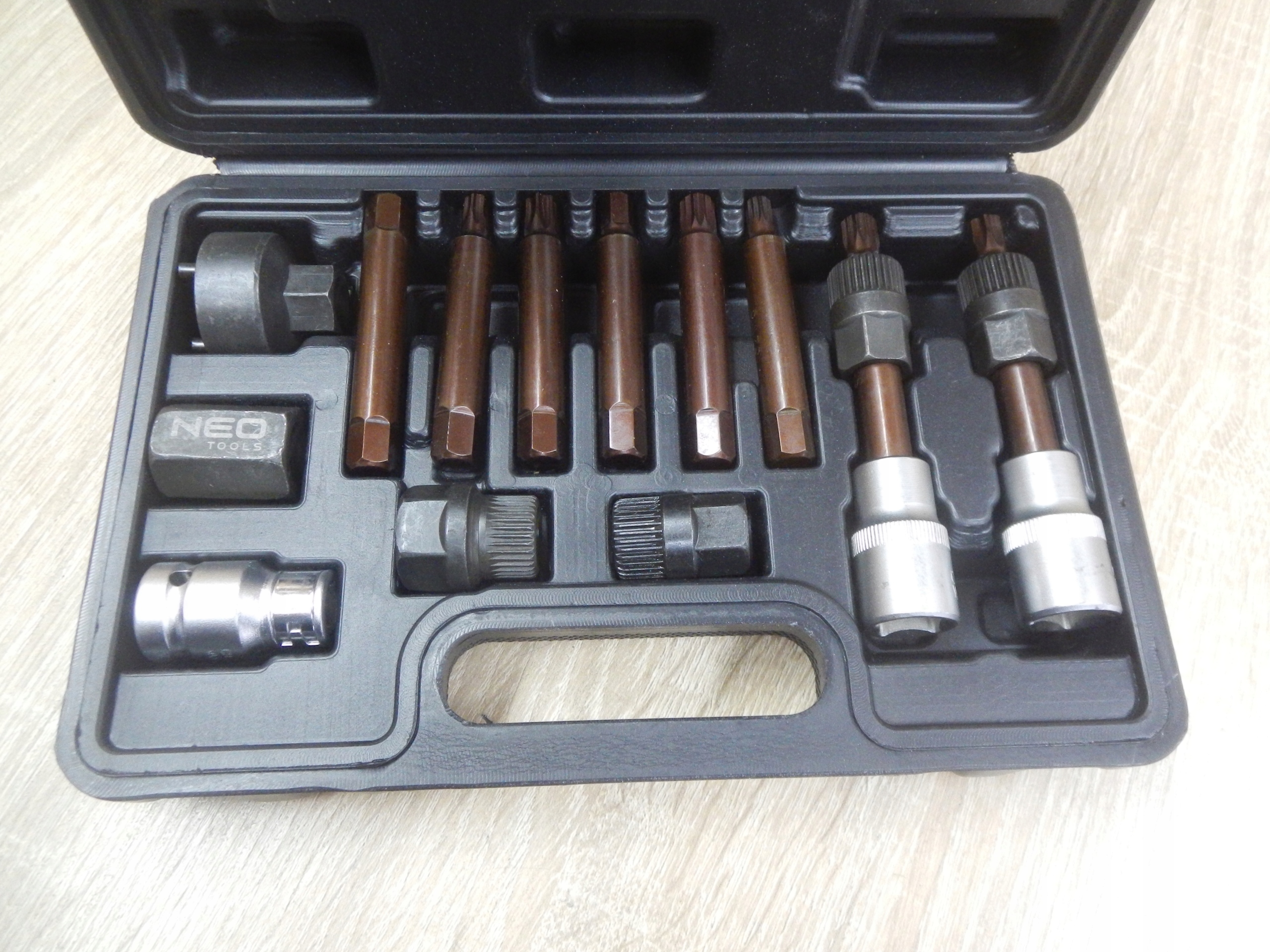 Klucze do demontazu alternatora 13szt 1 2 NEO Producent code T258