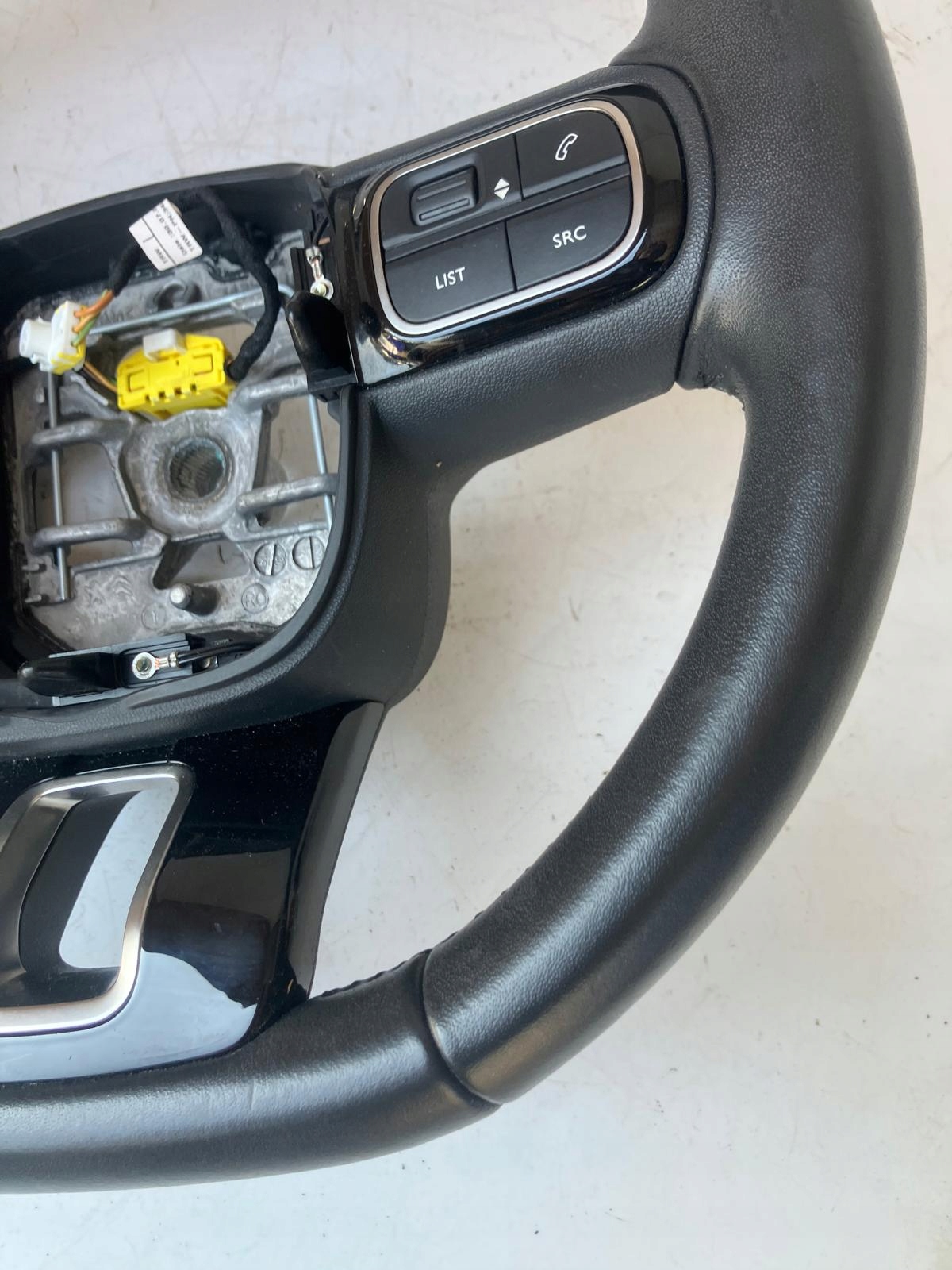 lenkrad Leder MULTIFUNKCJA CITROEN C3 III 98164326ZD