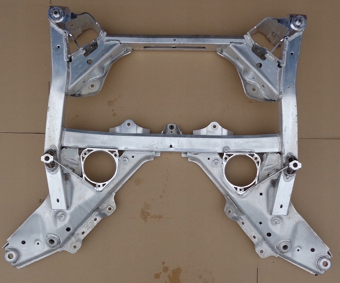 SANKI WÓZEK PRZEDNIE BMW Z4 G29 MODEL G29 6878608 .