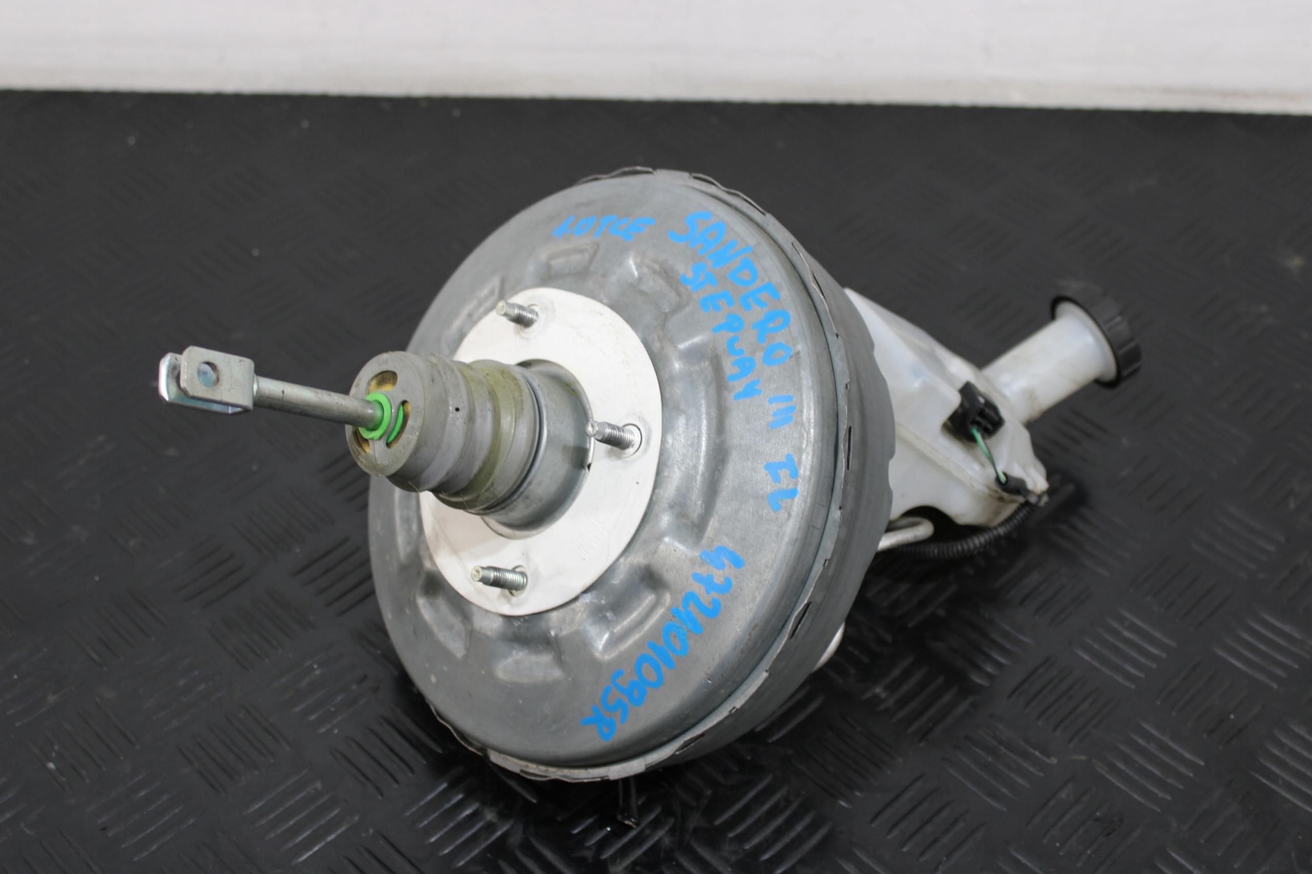 servo Servofreno 472101095R DACIA SANDERO STEPWAY III 3 LIFT
