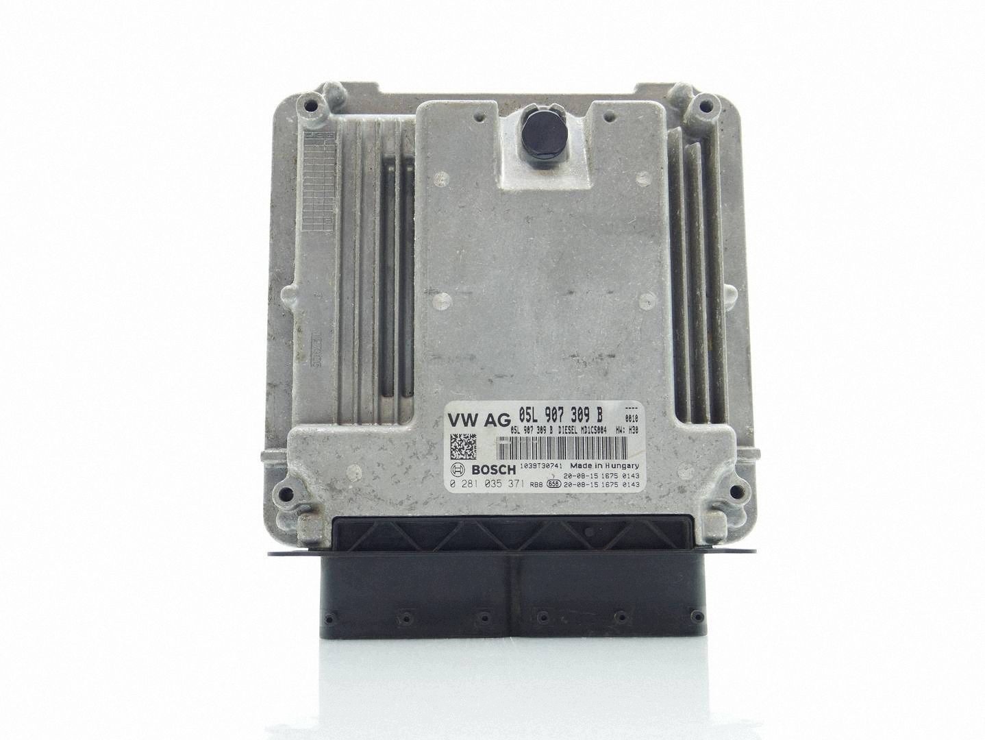 computer control unit of the engine ECU VW PASSAT B8 2.0 TDI 05L907309B