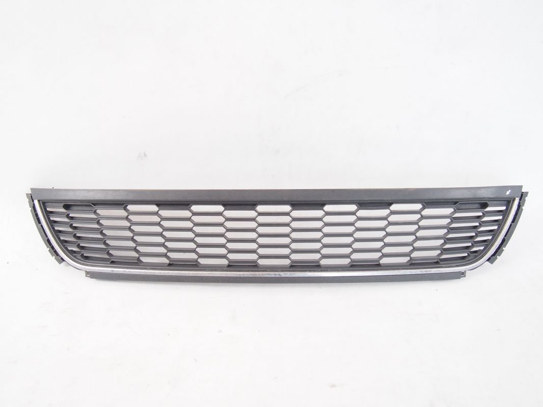 Volkswagen Polo 08-14r grille grid VW