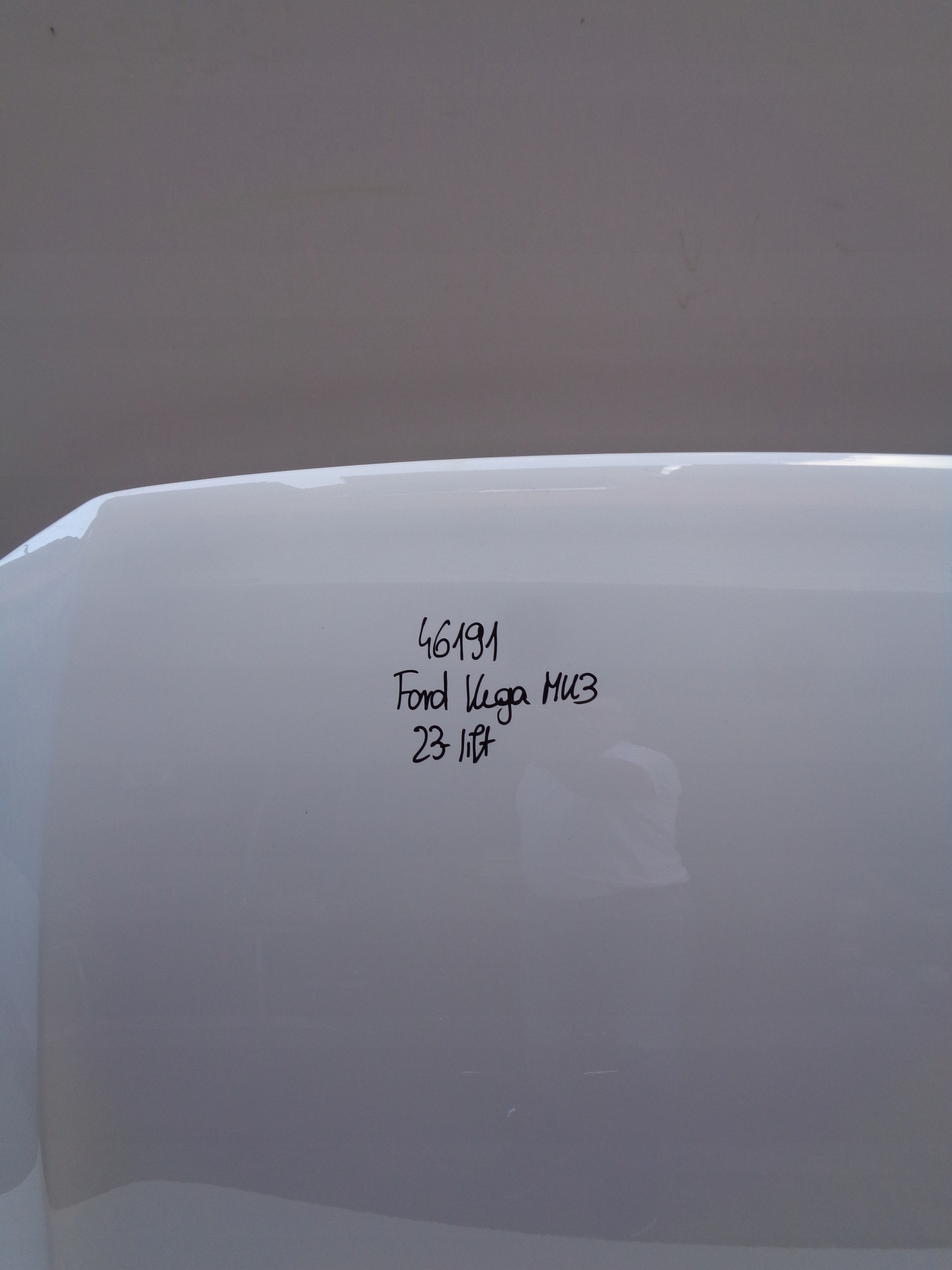 MASKA POKRYWA SILNIKA FORD KUGA MK3 23- LIFT NR 46191 Typ samochodu Samochody osobowe