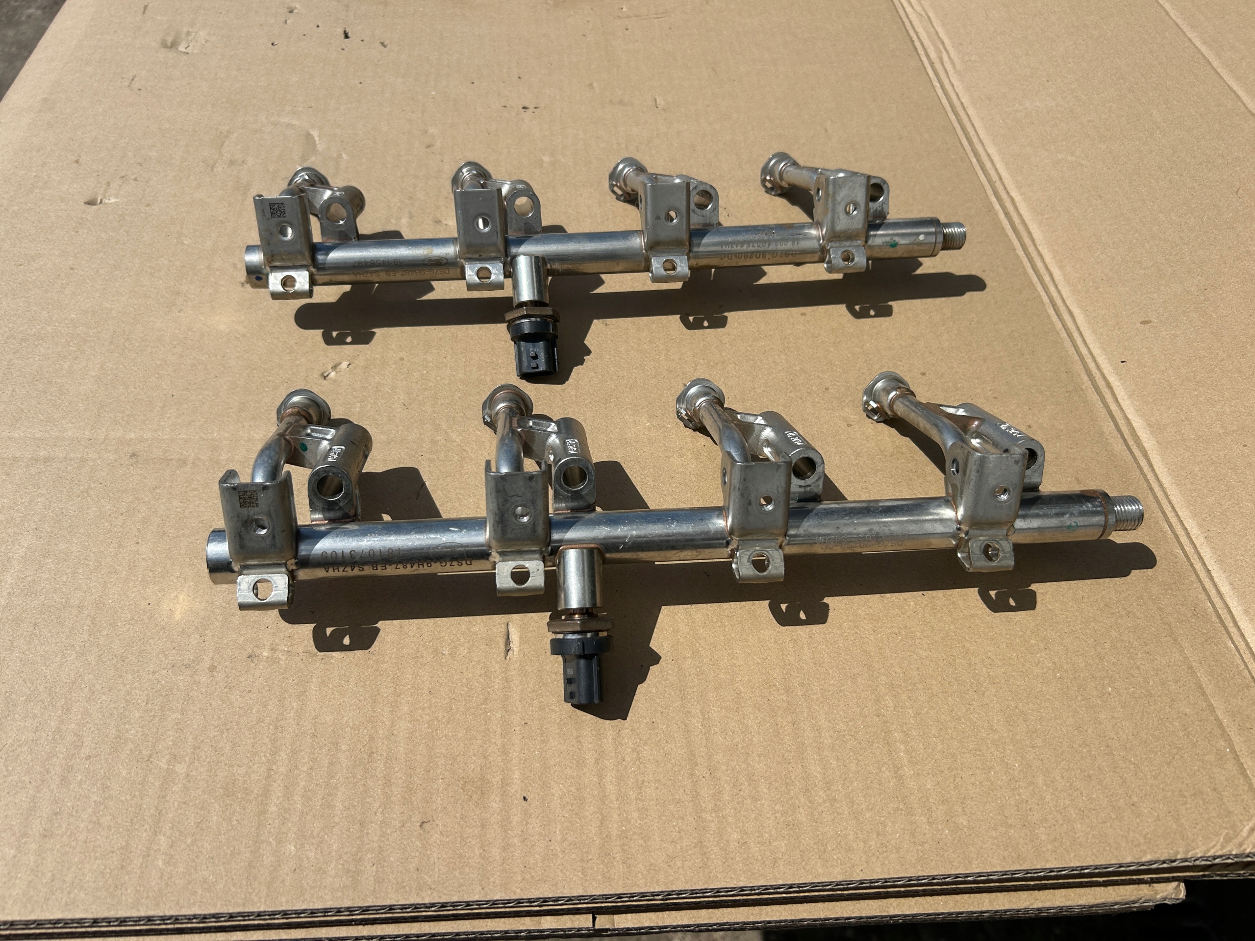 FORD 1,5 ECOBOOST Rampe injection DS7G-9H487-EB