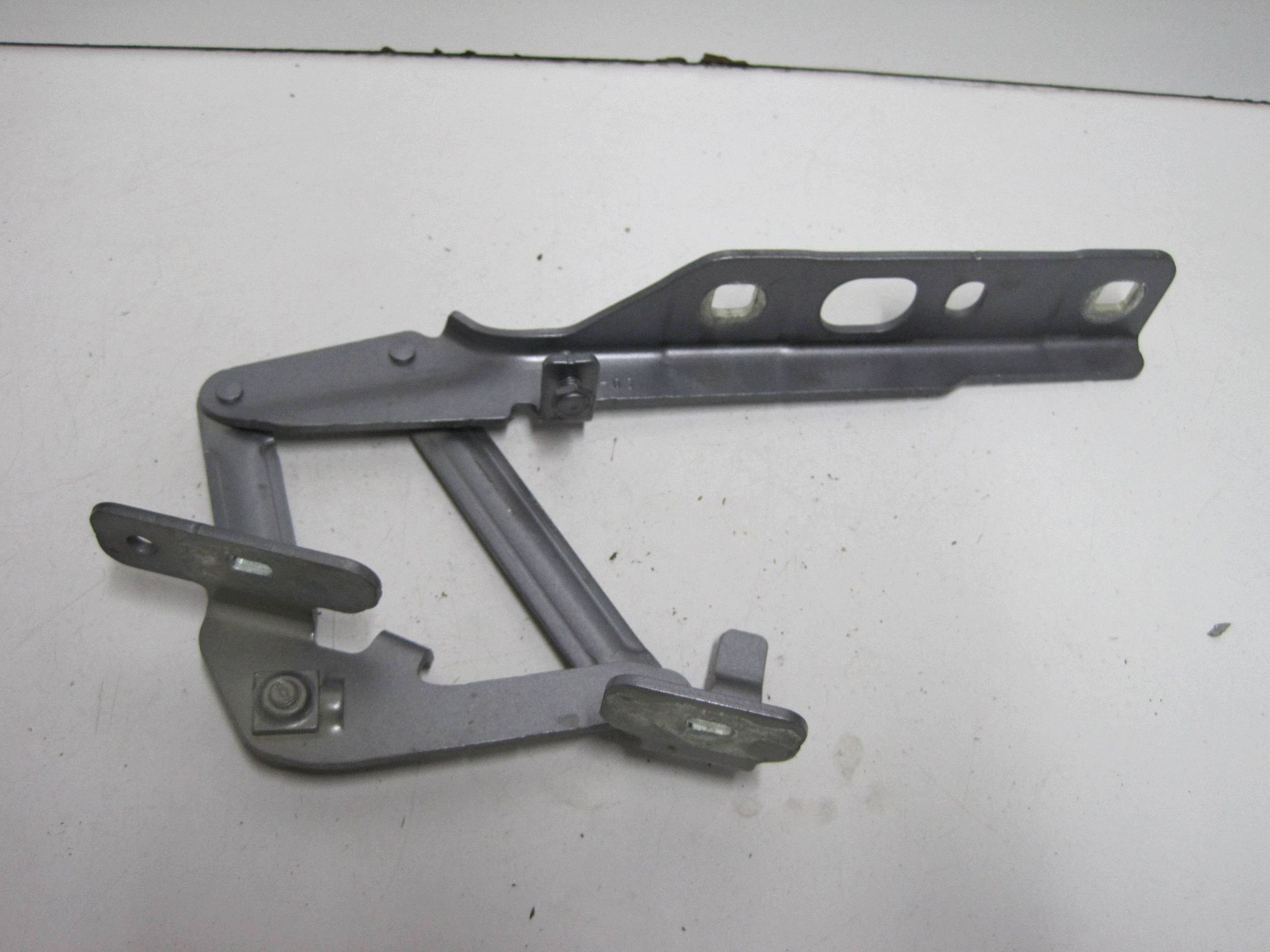 bonnet hinges left PEUGEOT 3008 III 9839682380
