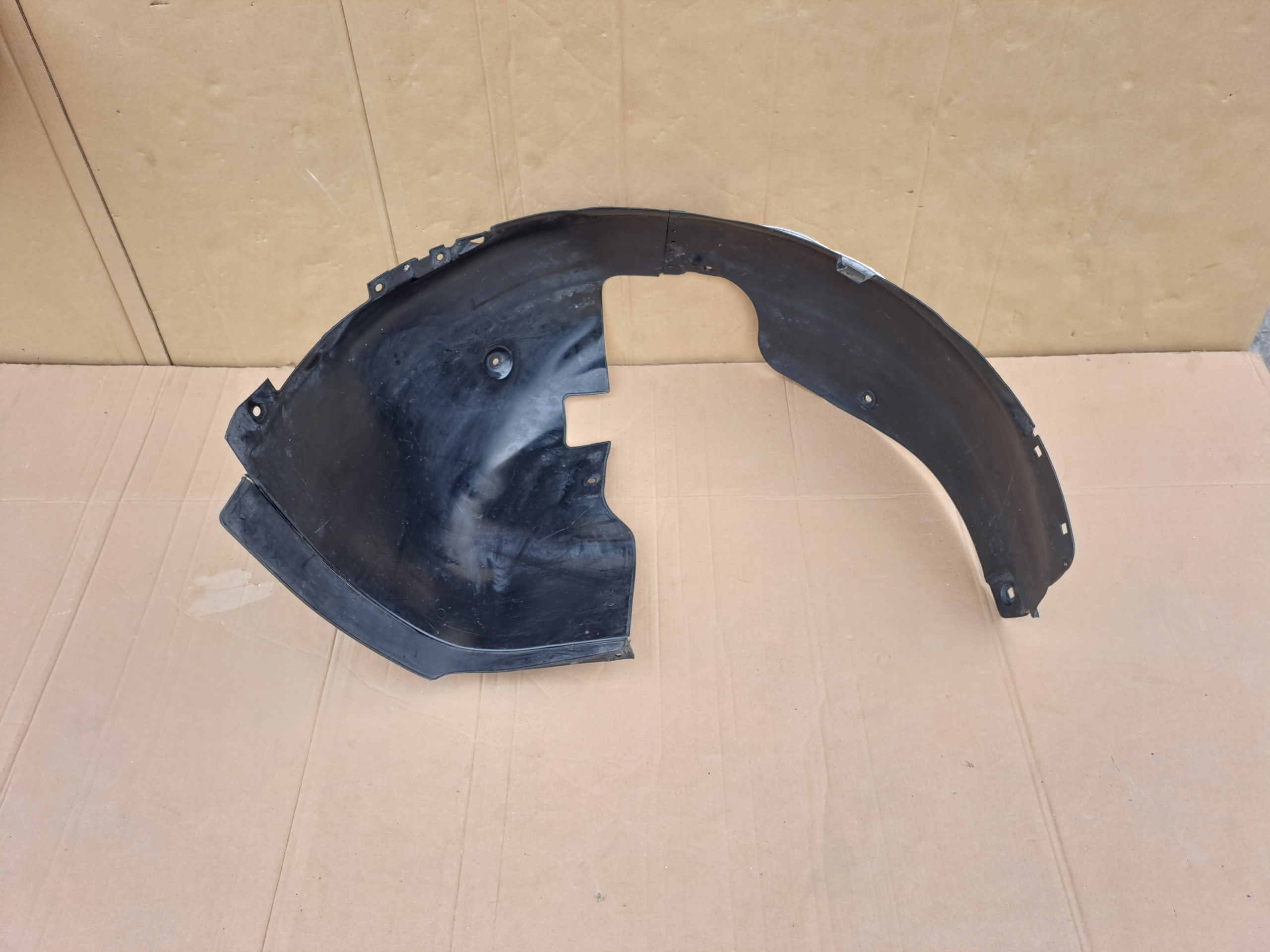 подкрылки переднее левое kia CEED III GT РЕСТАЙЛИНГ 86813-J7KA0